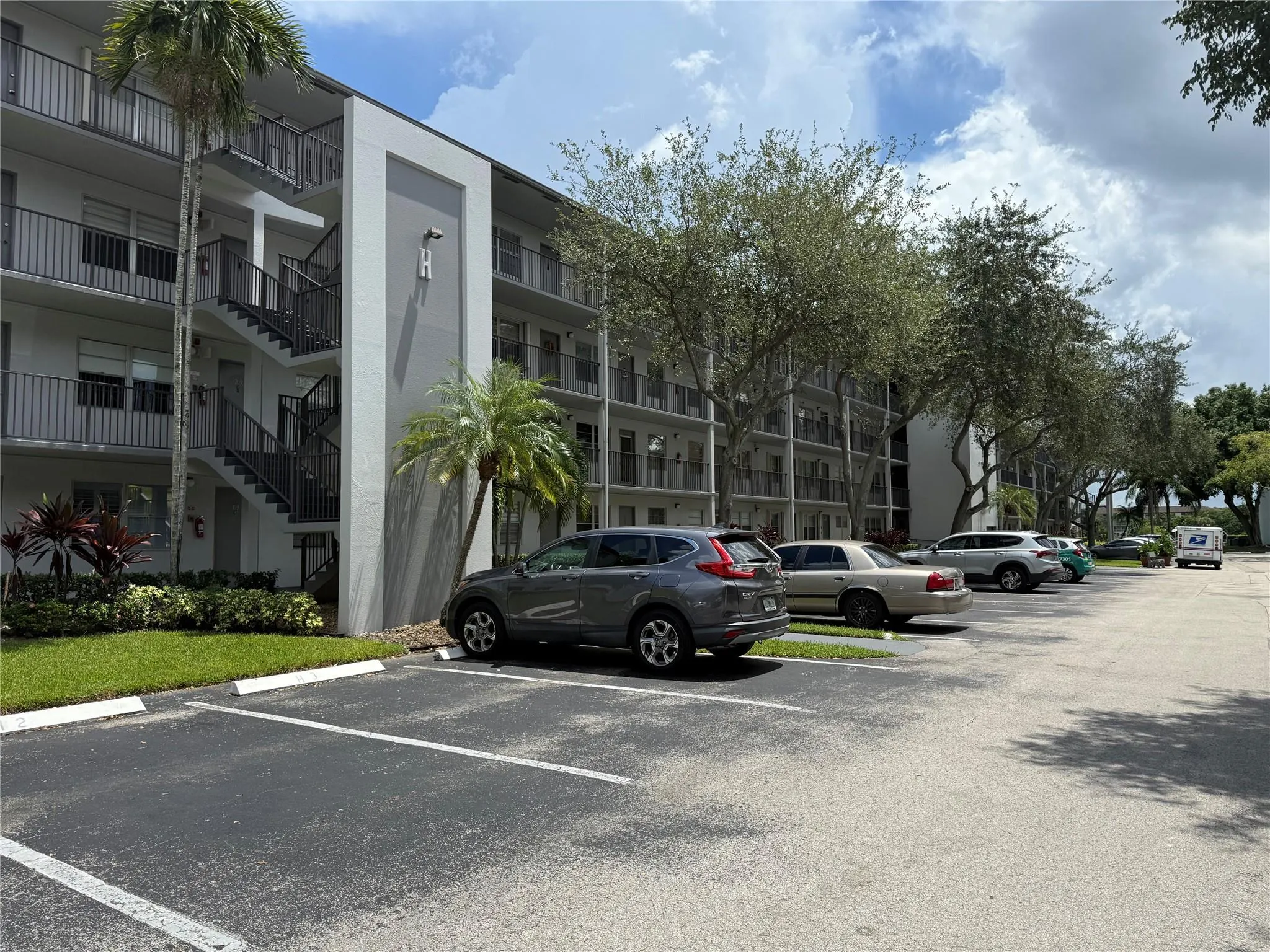 251 SW 132nd Way, #108H