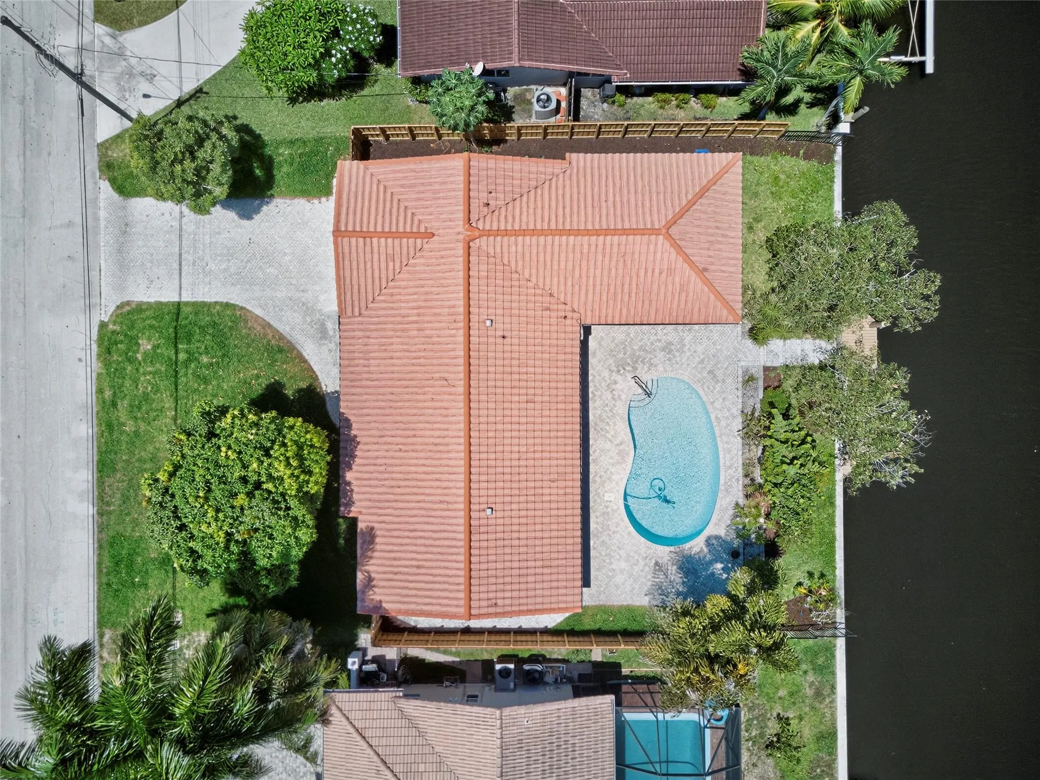 1461 NE 57th Ct