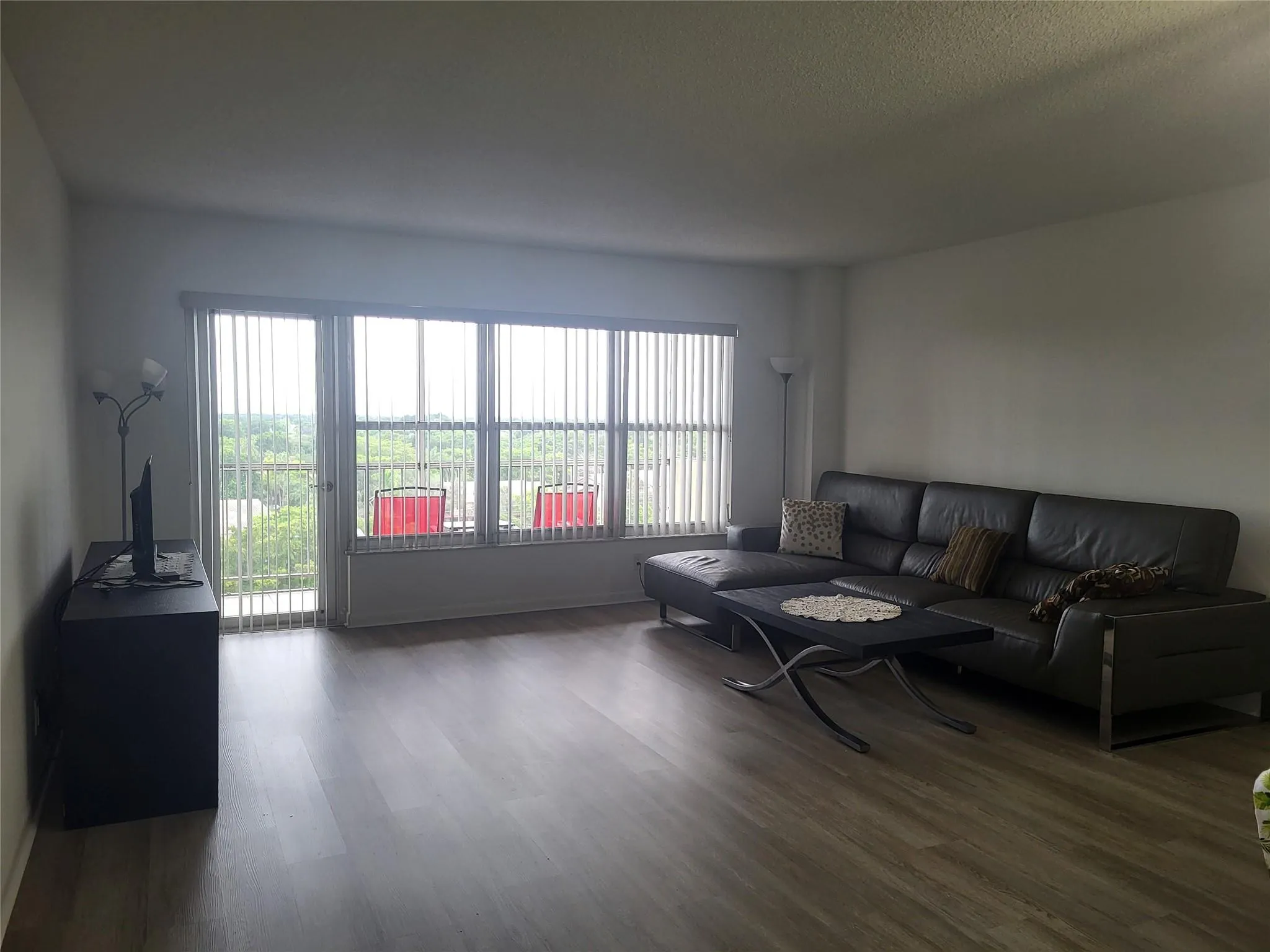 10777 W Sample Rd, #904