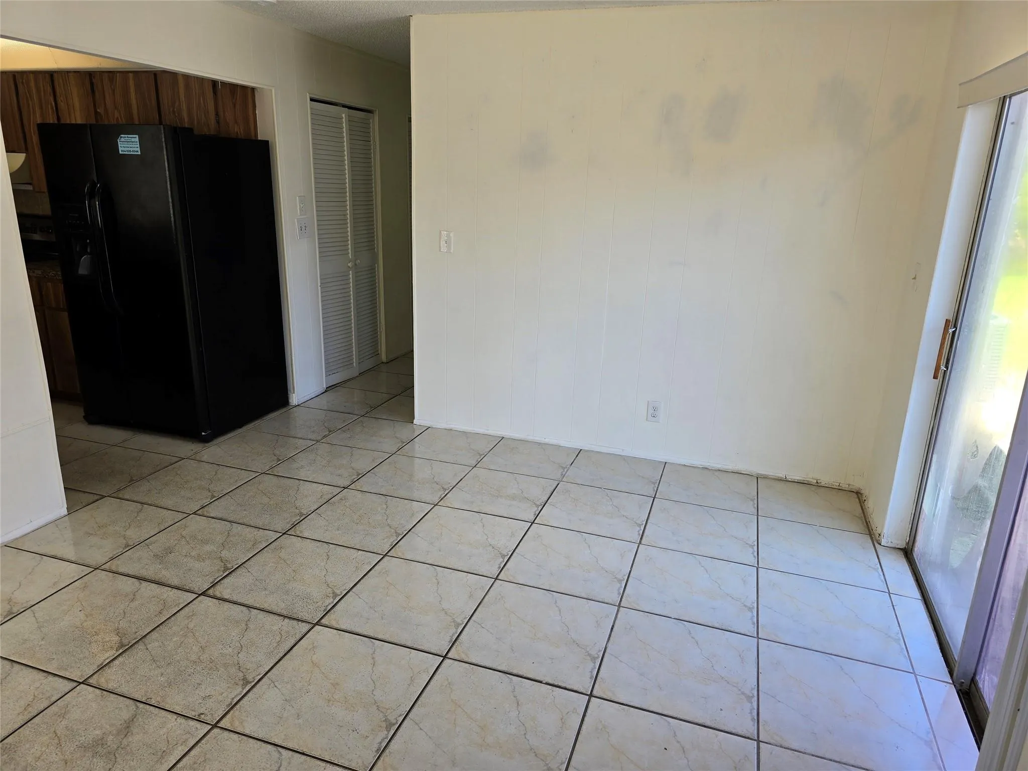 433 SW 61st Ter