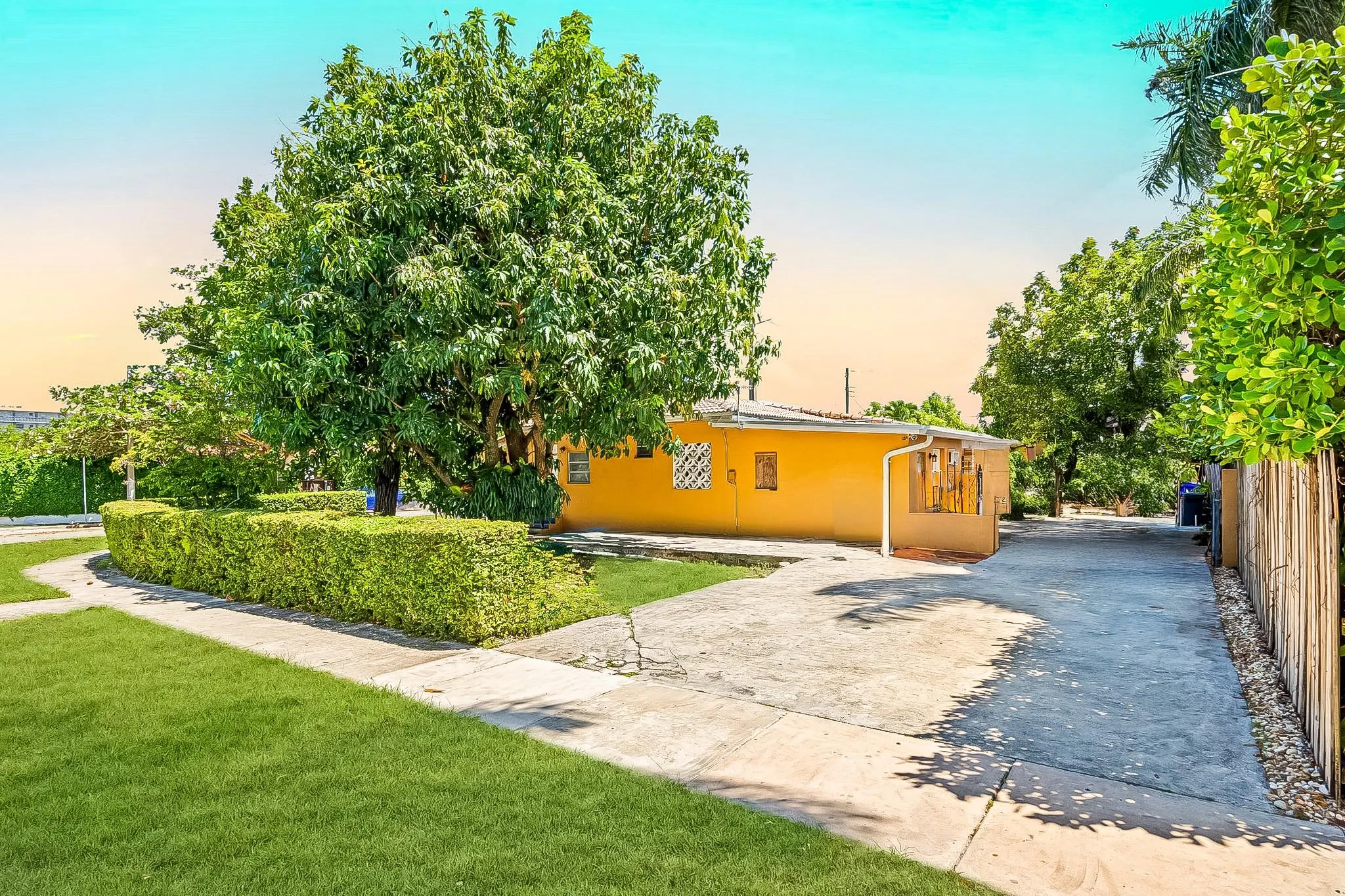 1400 SW 29th Avenue
