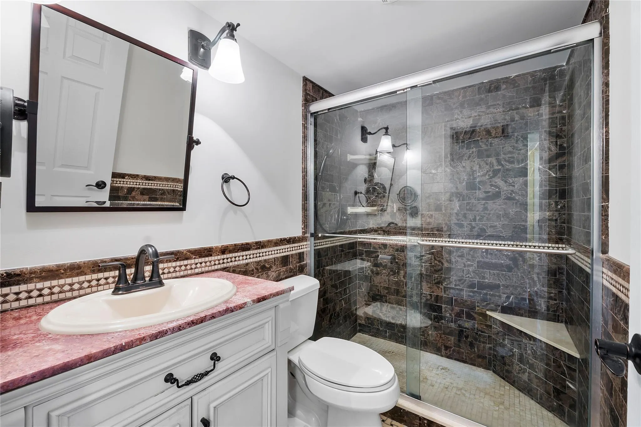 1043 Exeter C, #1043