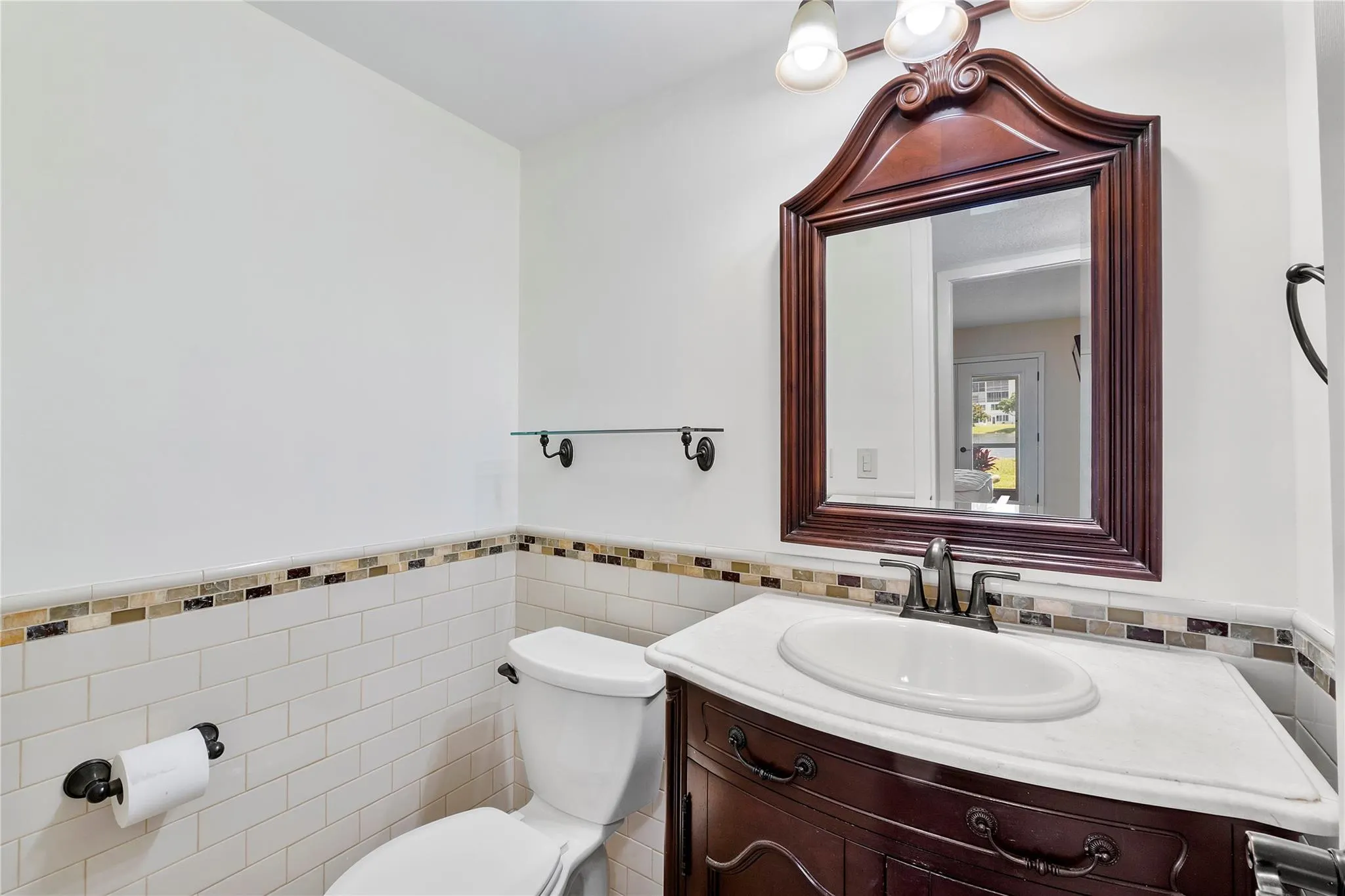 1043 Exeter C, #1043