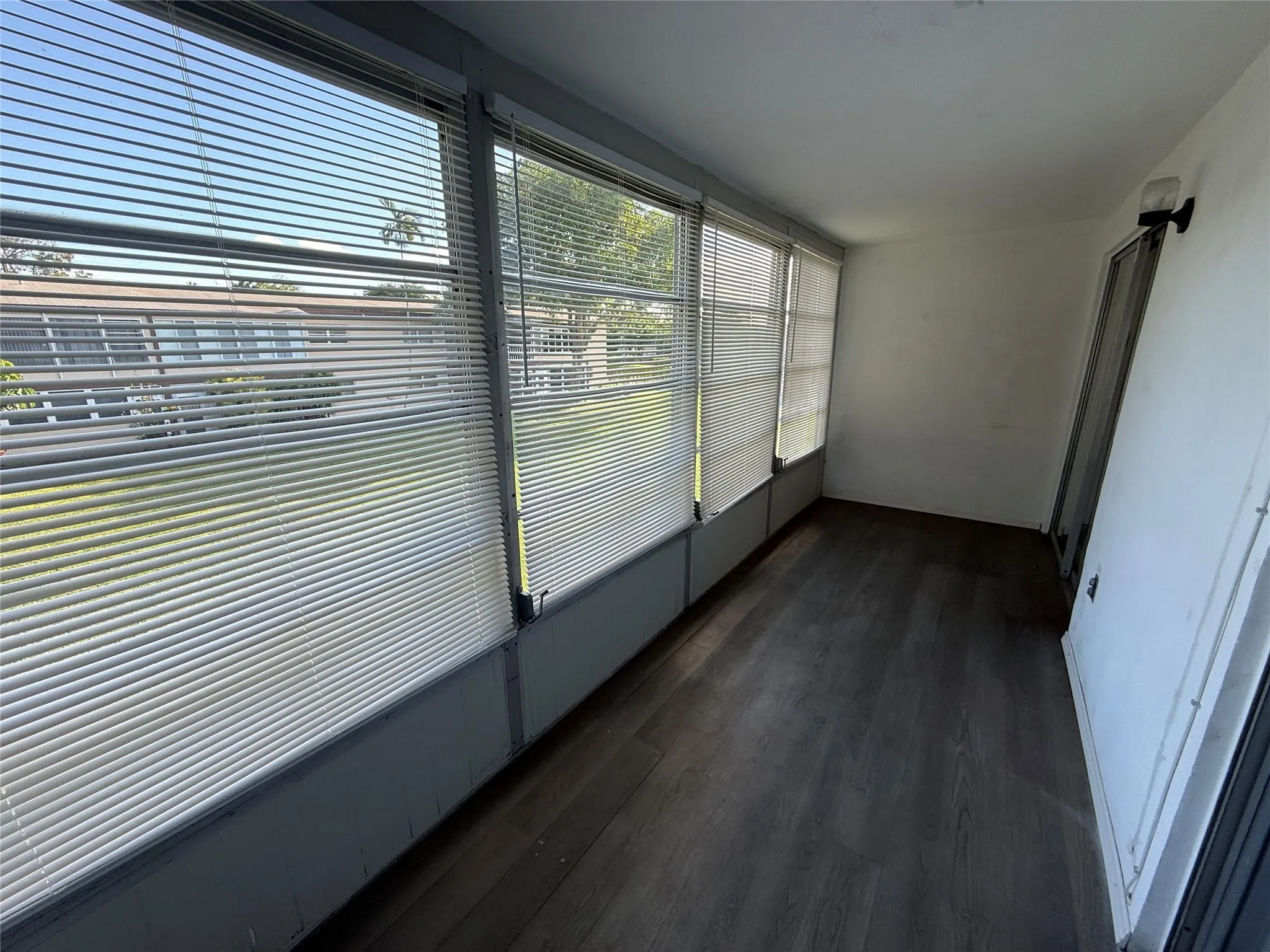 7600 NW 4th Pl, #205