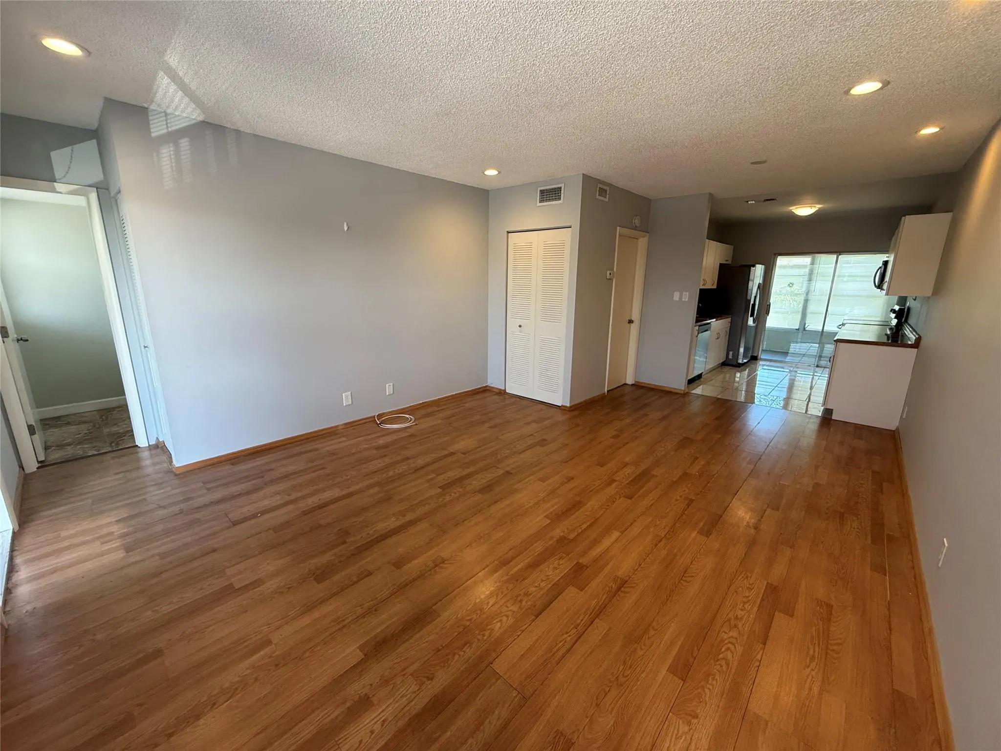 7600 NW 4th Pl, #205