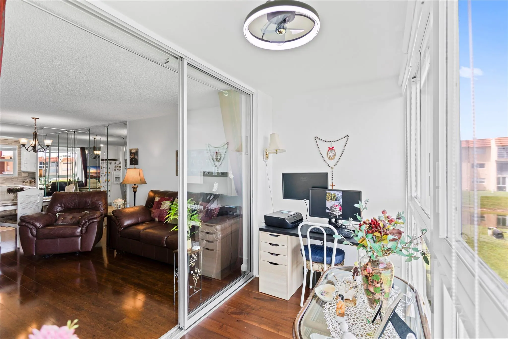 2801 N Pine Island Rd, #208