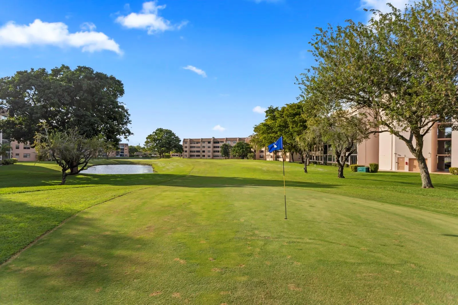 2801 N Pine Island Rd, #208