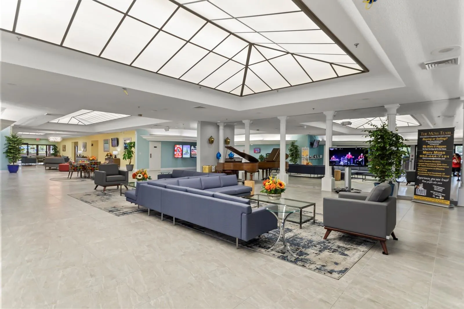 2801 N Pine Island Rd, #208
