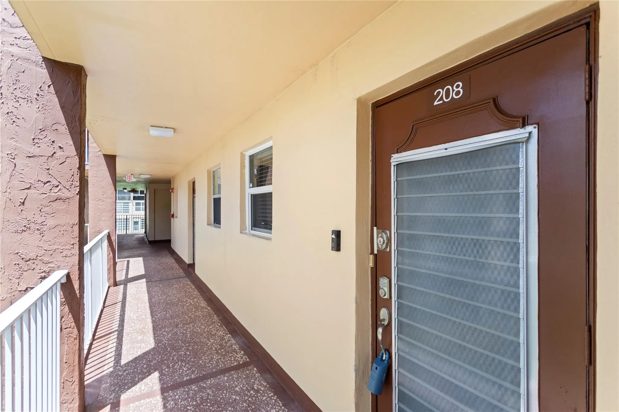 2801 N Pine Island Rd, #208