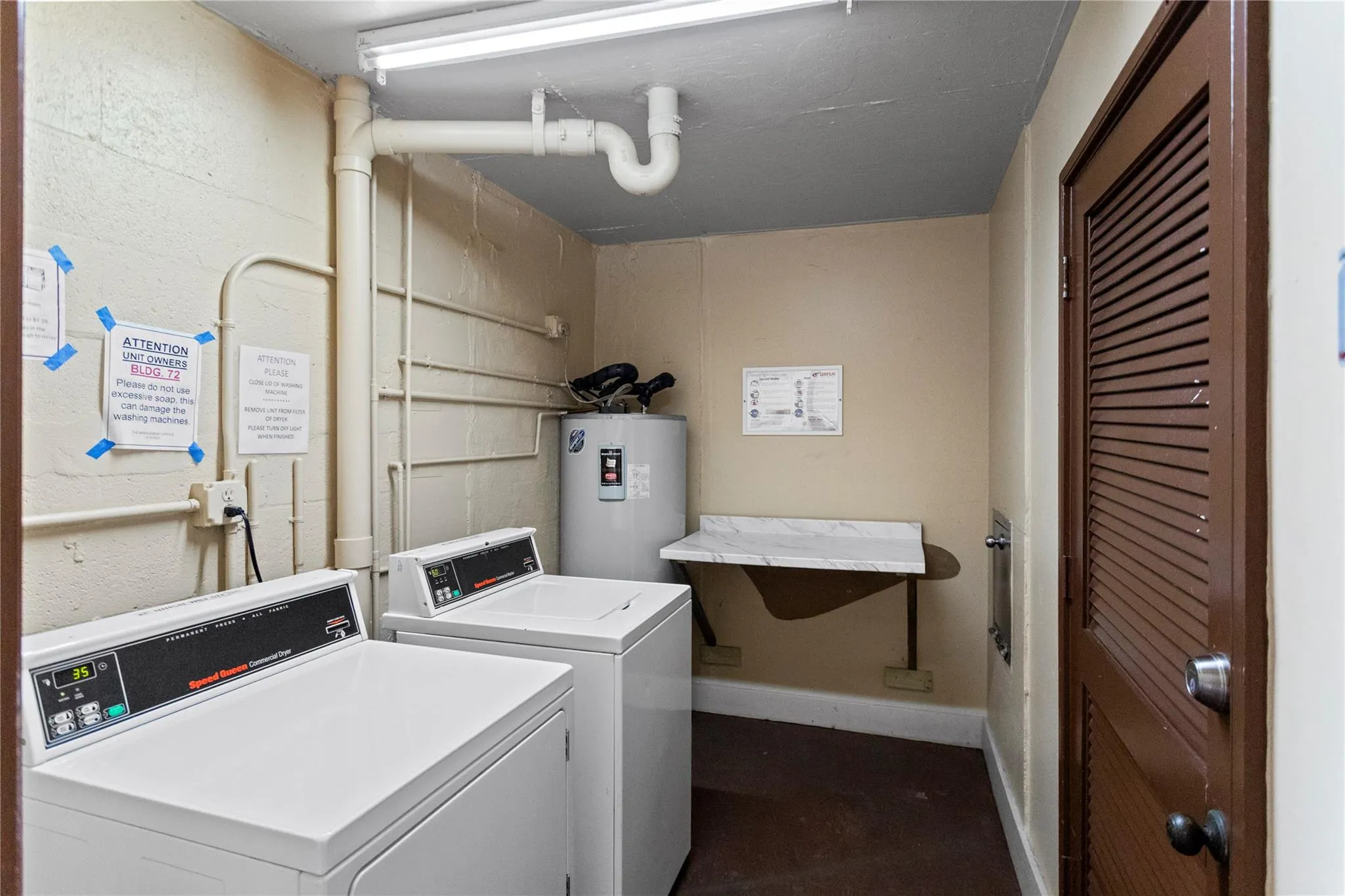 2801 N Pine Island Rd, #208