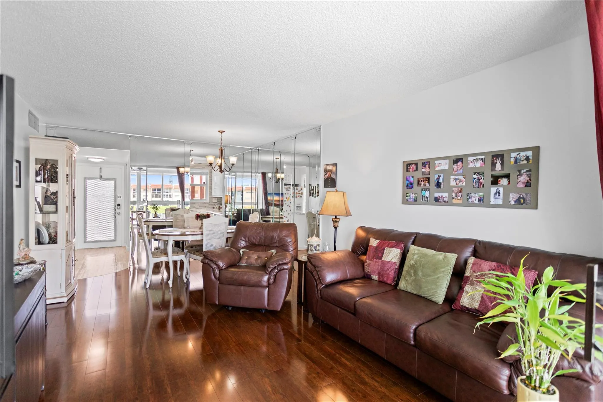 2801 N Pine Island Rd, #208