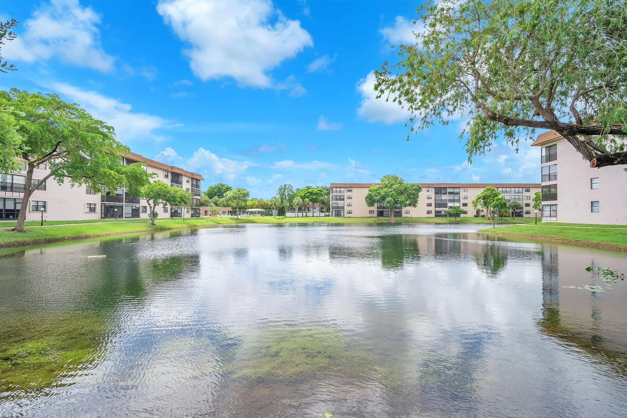4930 E Sabal Palm Blvd, #414