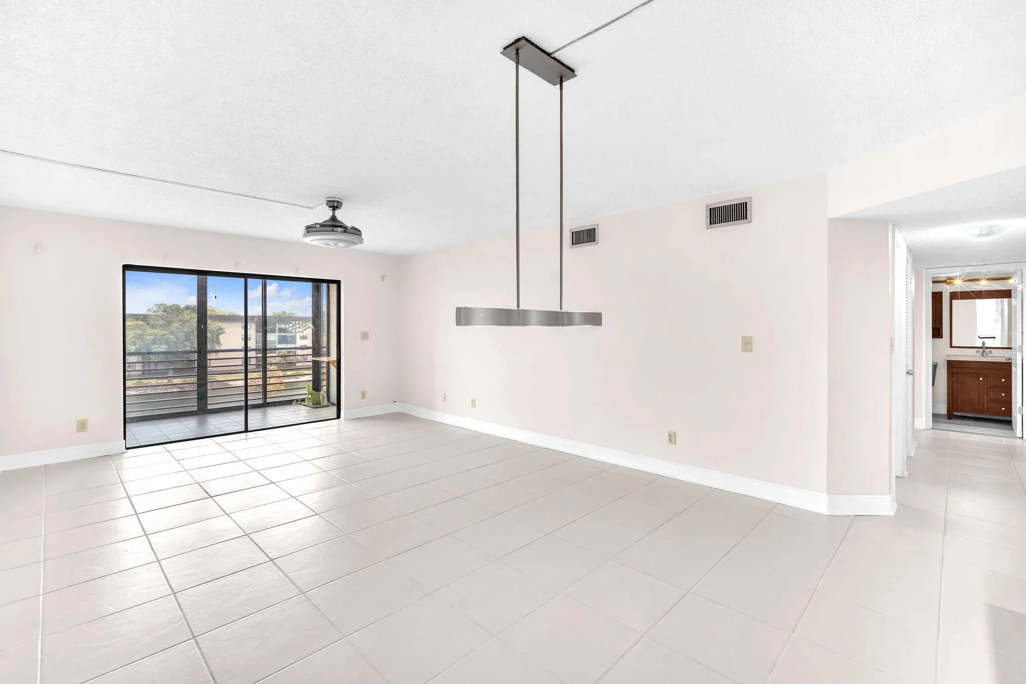 4930 E Sabal Palm Blvd, #414