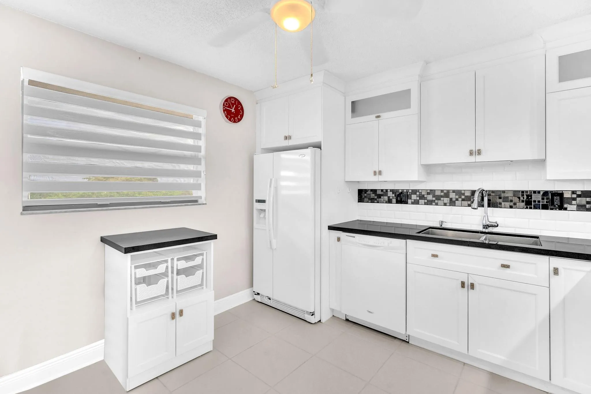 4930 E Sabal Palm Blvd, #414