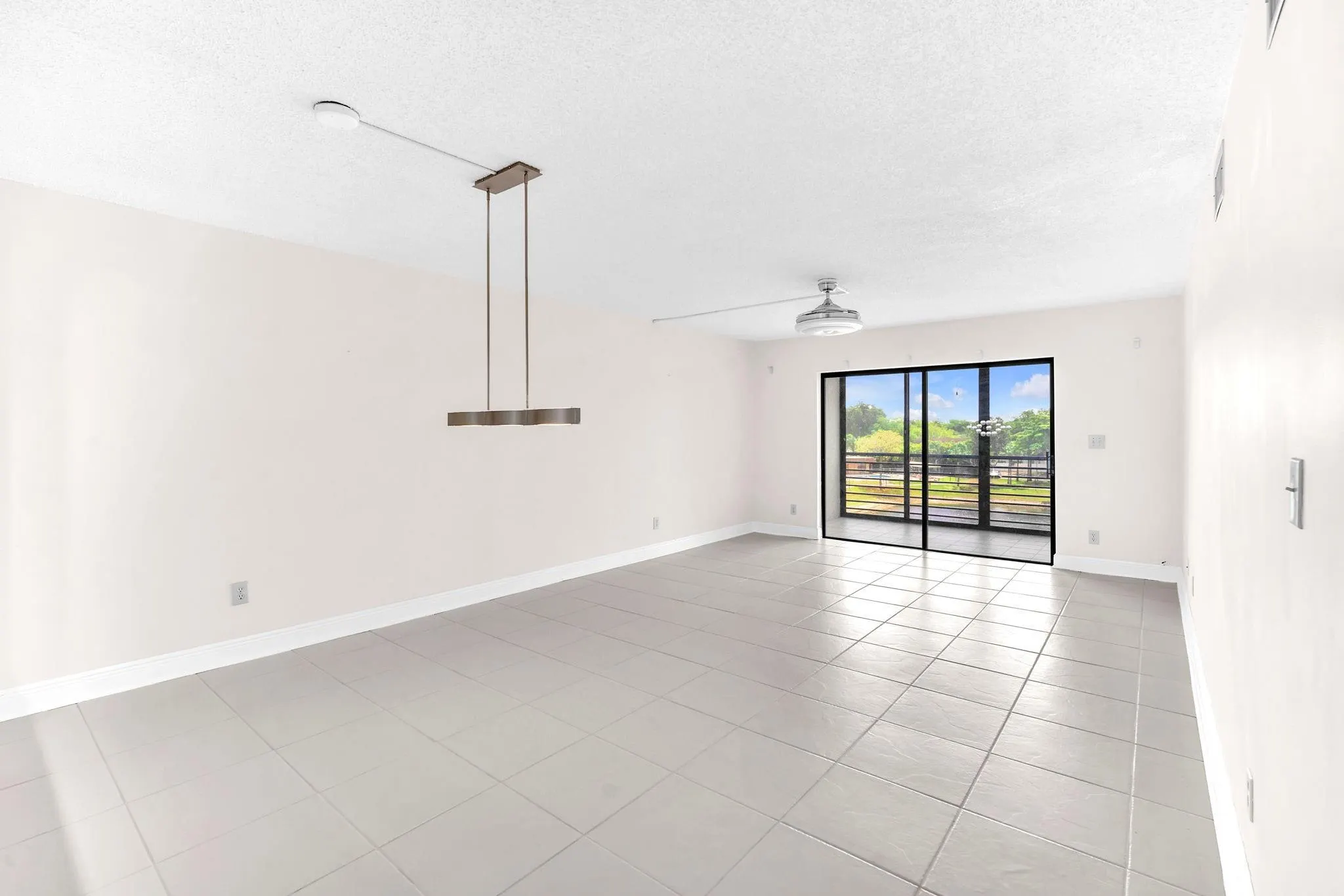 4930 E Sabal Palm Blvd, #414