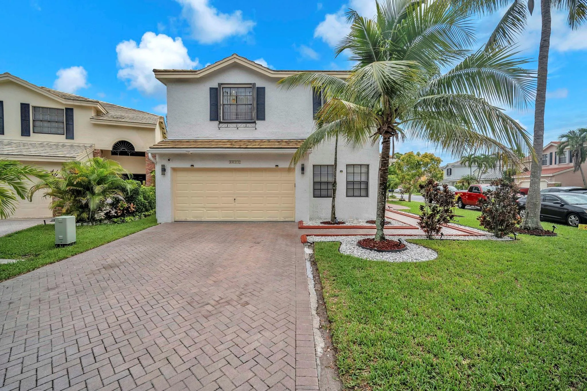 3471 NW 112th Ave
