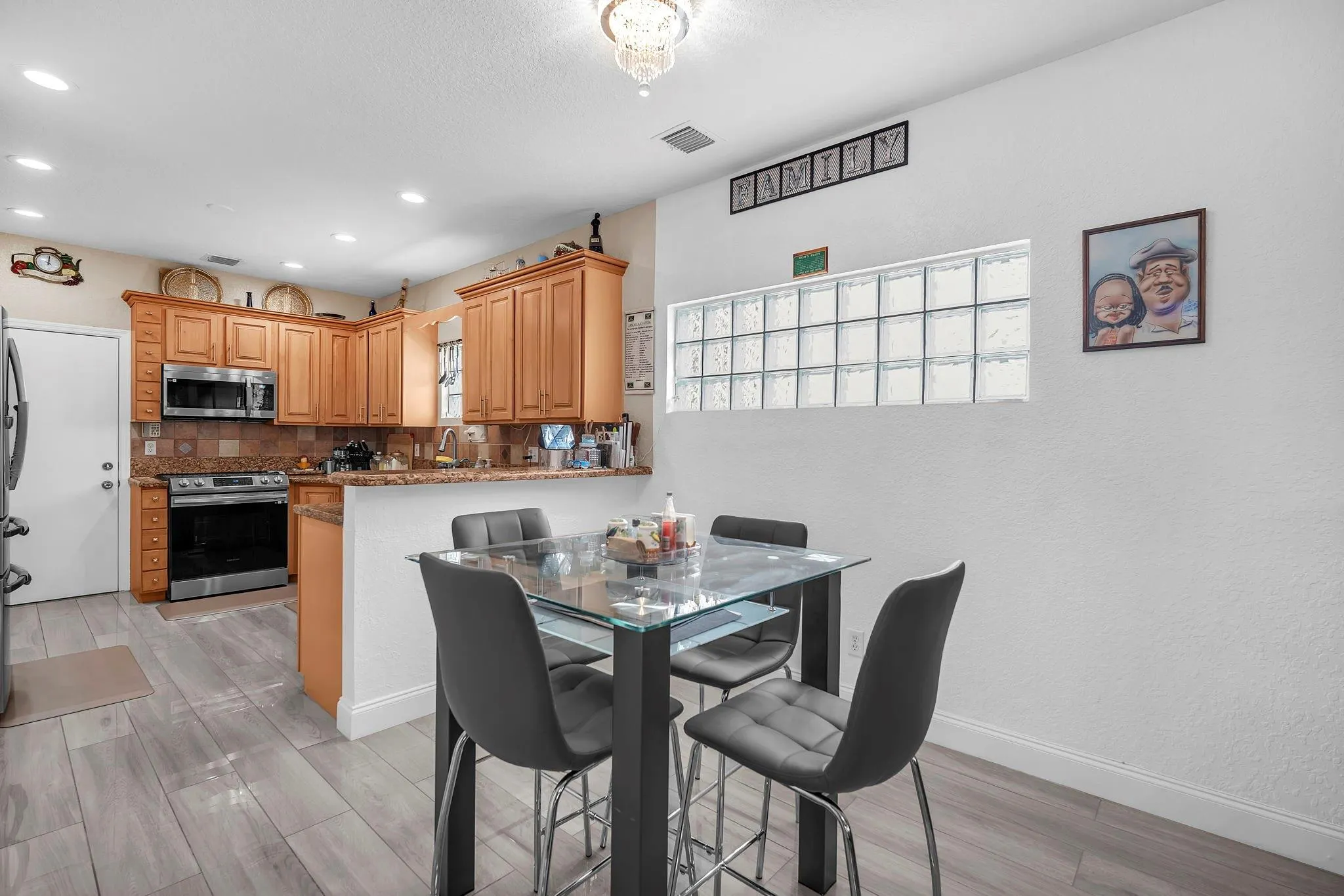 3471 NW 112th Ave