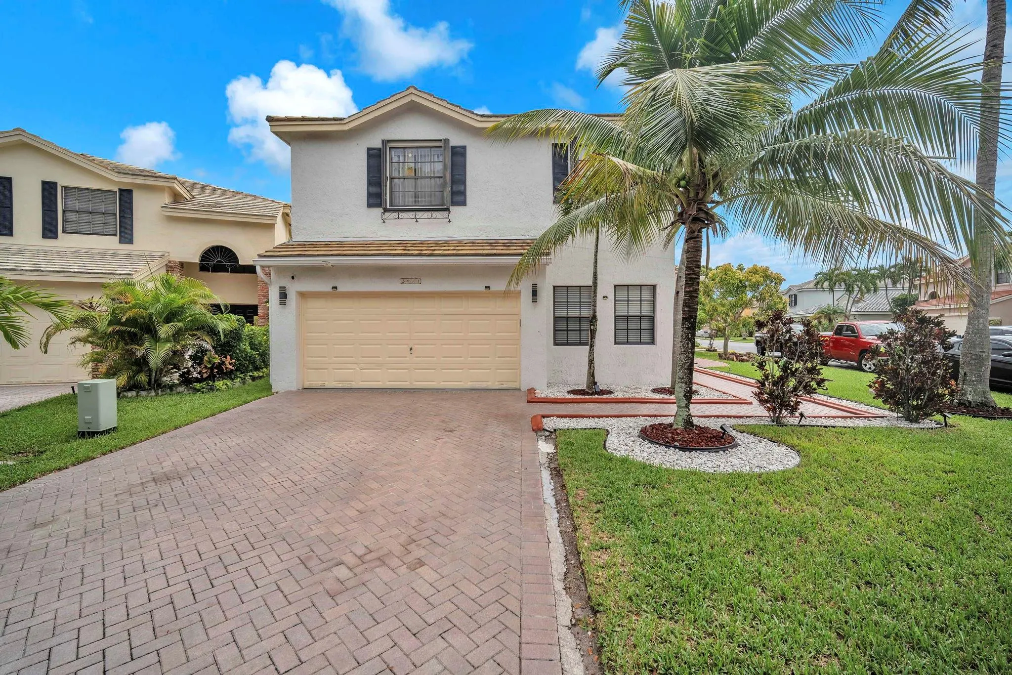 3471 NW 112th Ave