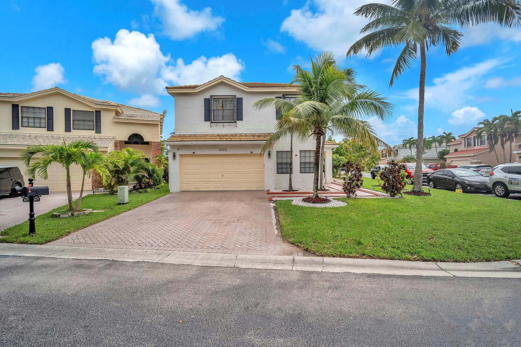 3471 NW 112th Ave