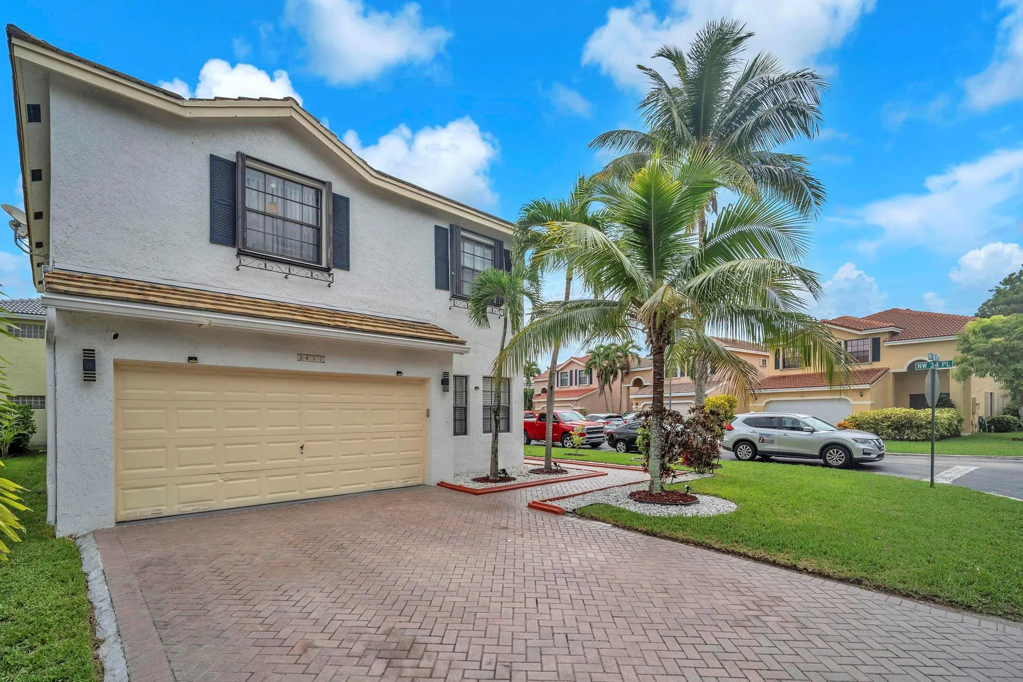 3471 NW 112th Ave
