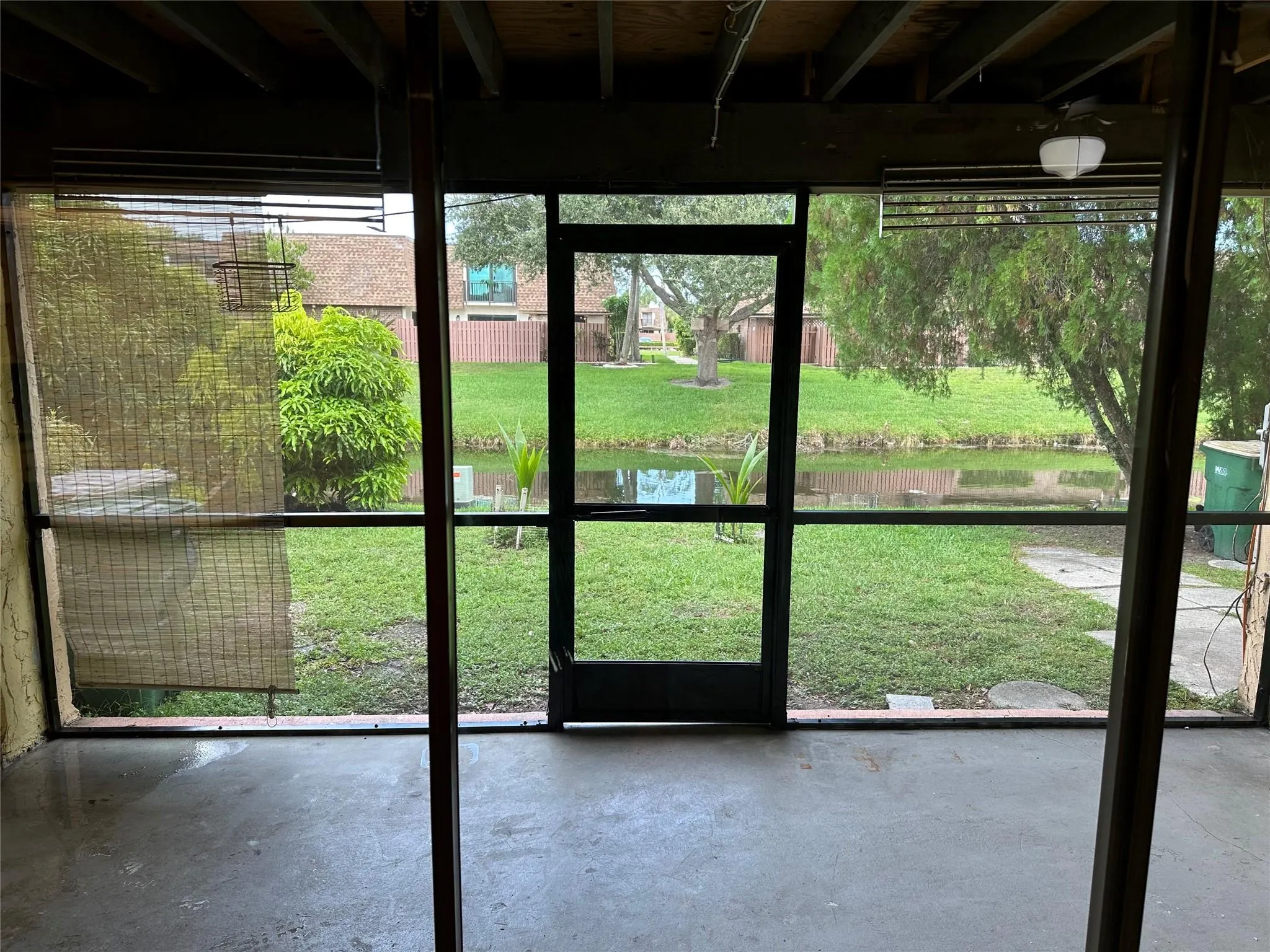 32 Spinning Wheel Ln, #32
