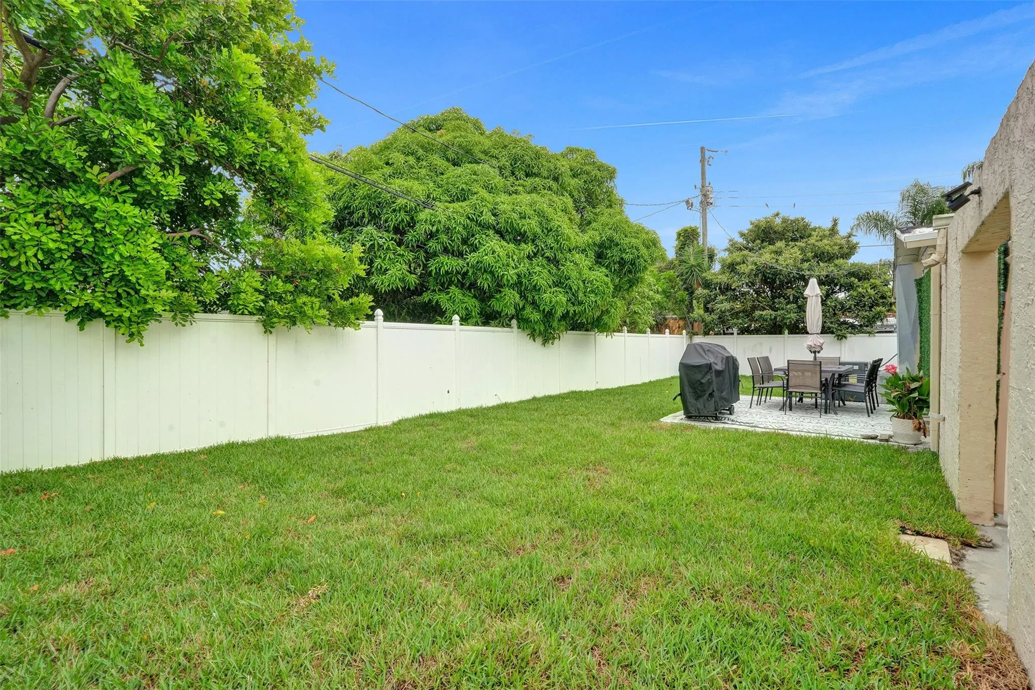 1711 NE 2nd Ter