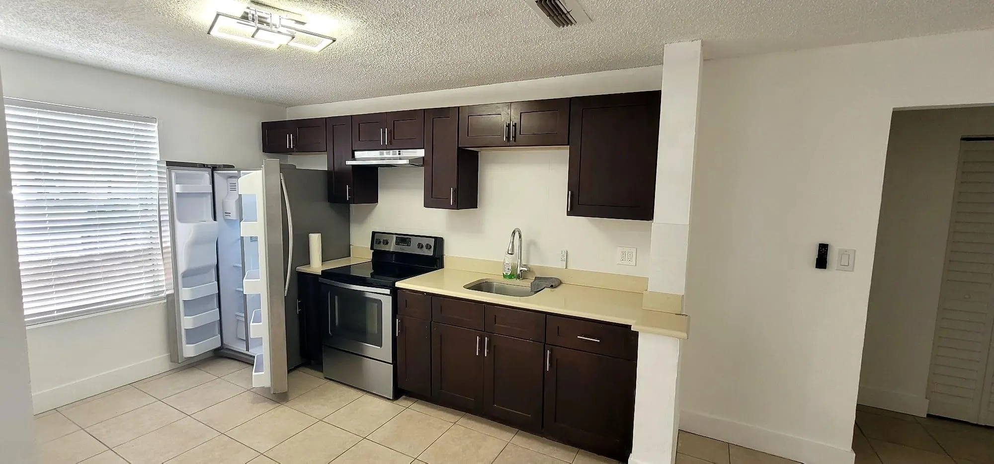8053 SW 21st Ct, #8053
