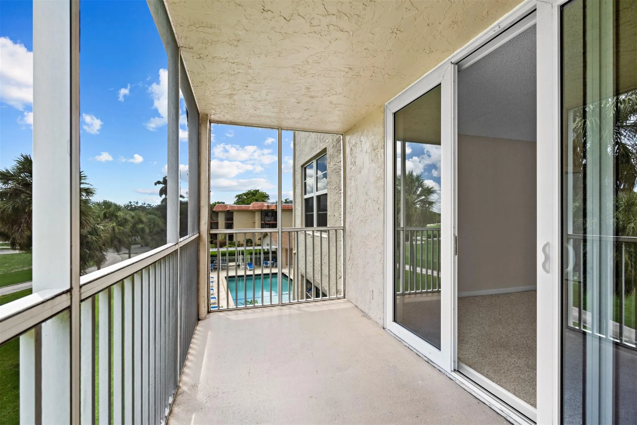 250 Jacaranda Dr, #312