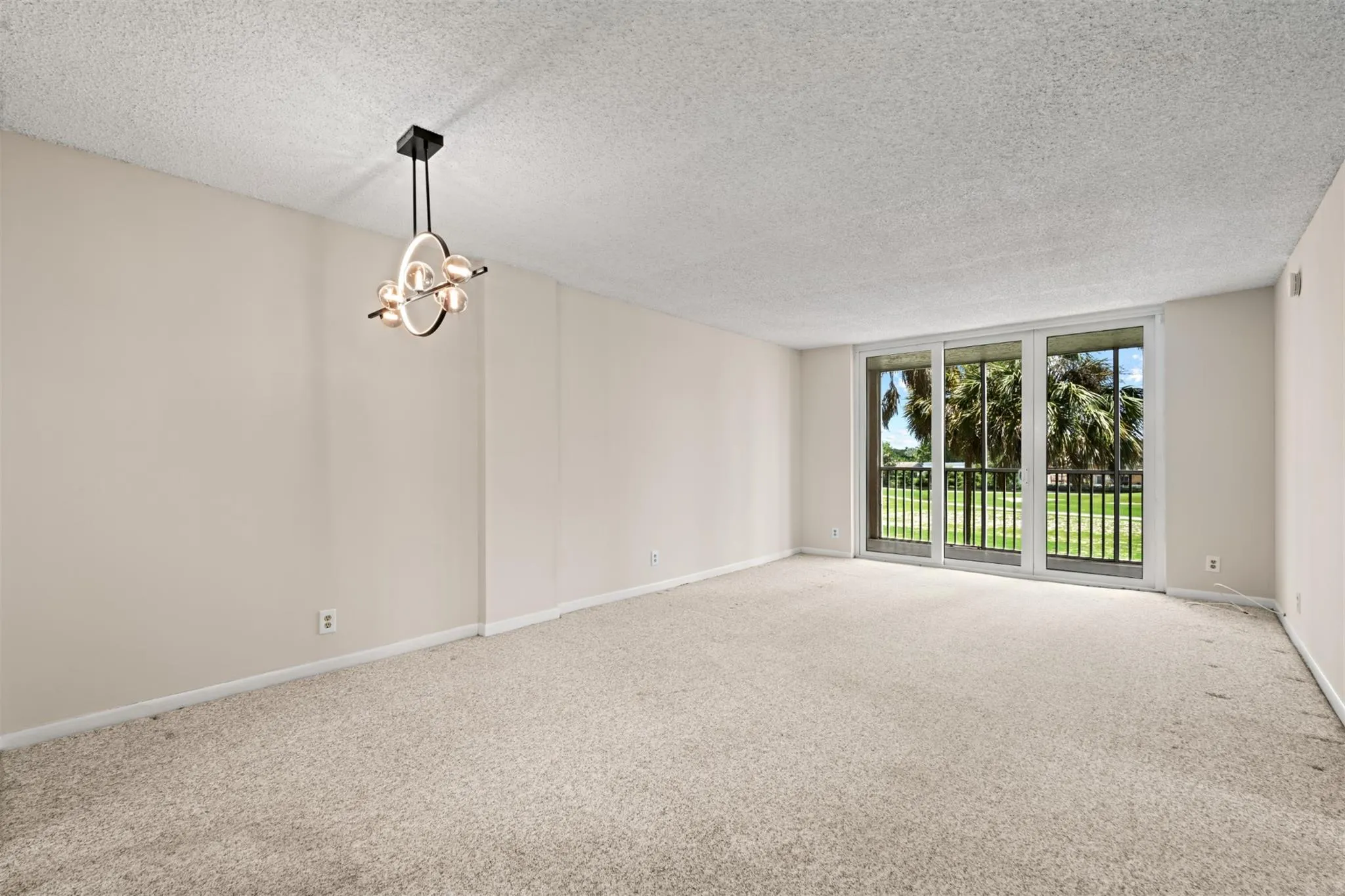 250 Jacaranda Dr, #312