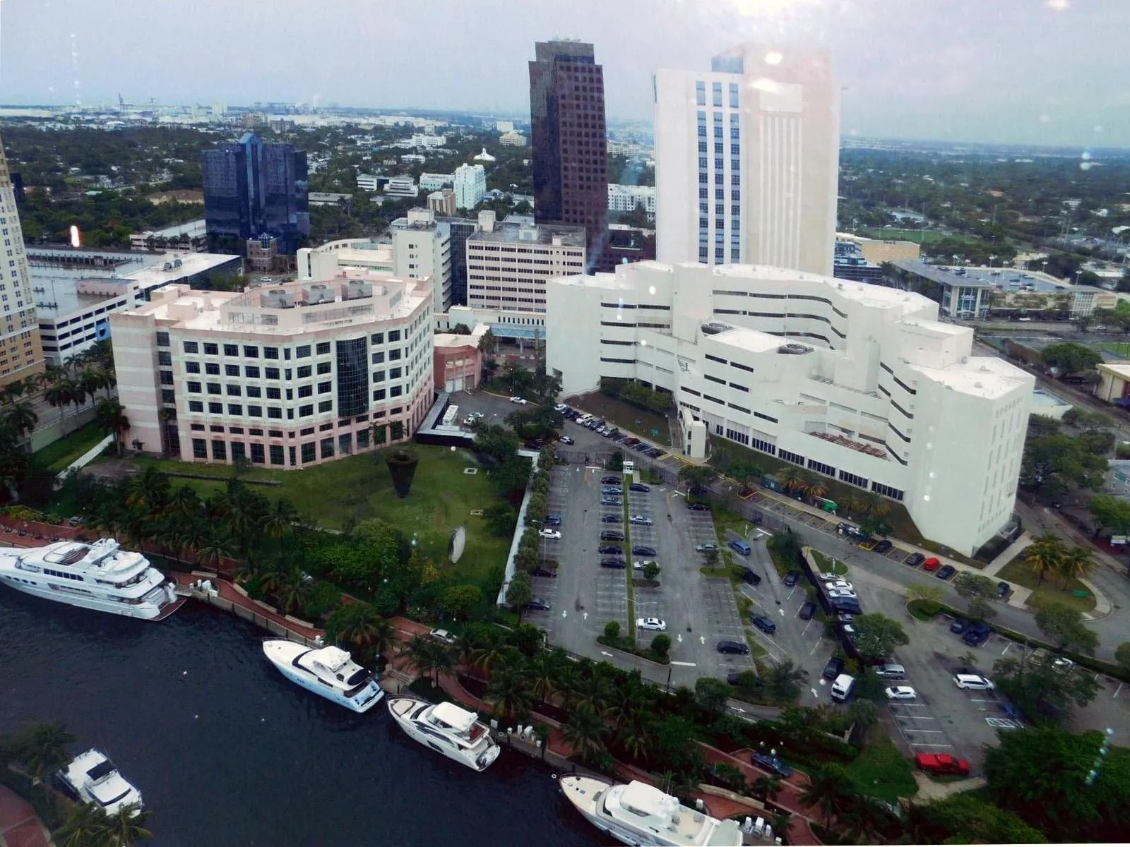 333 Las Olas Way, #2904