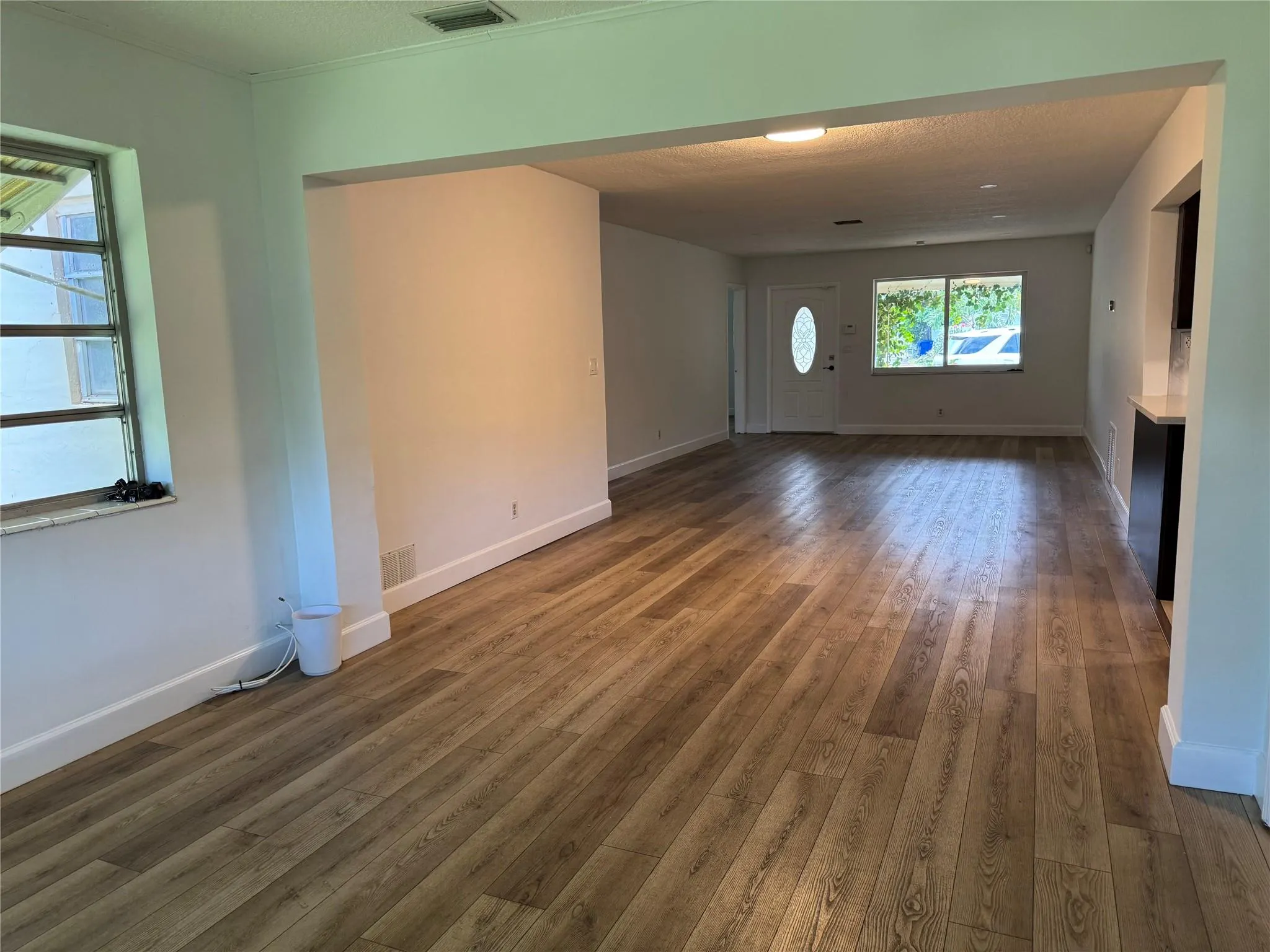1401 N 31st Rd