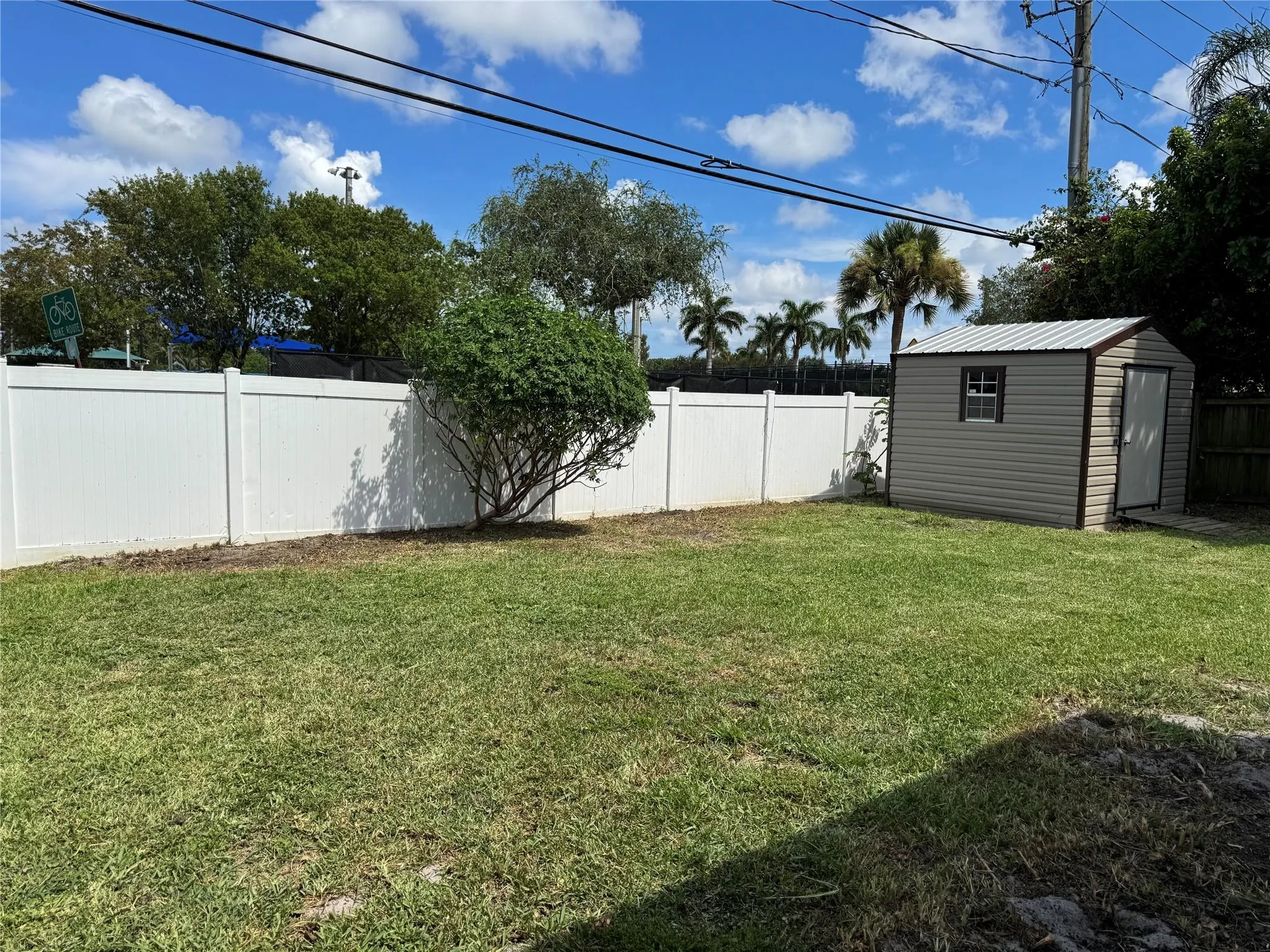1401 N 31st Rd