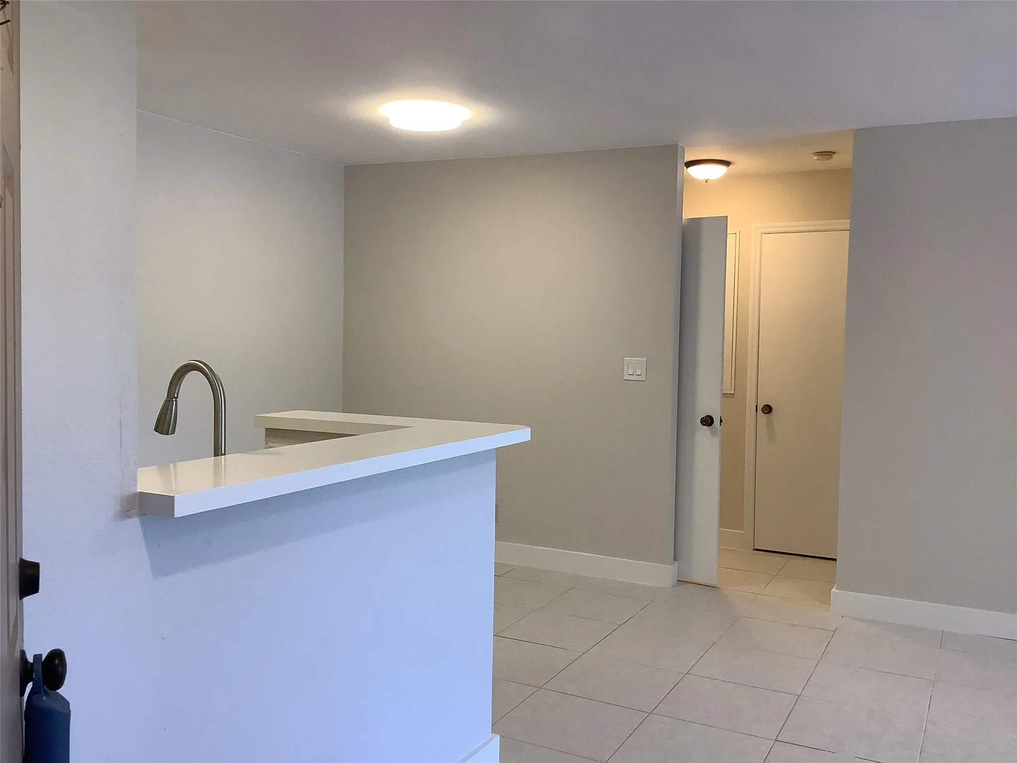 2926 S University Dr, #6104