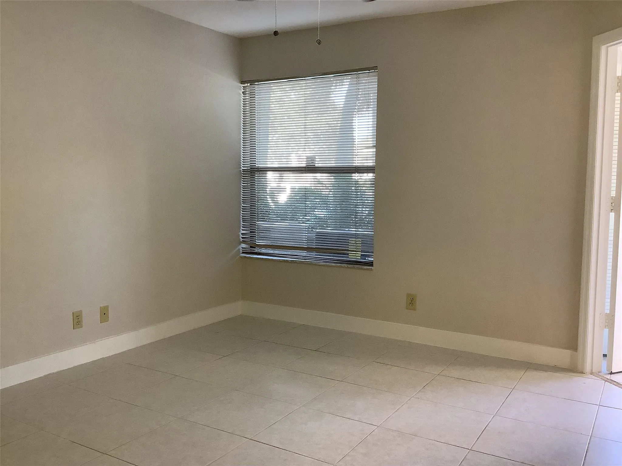 2926 S University Dr, #6104