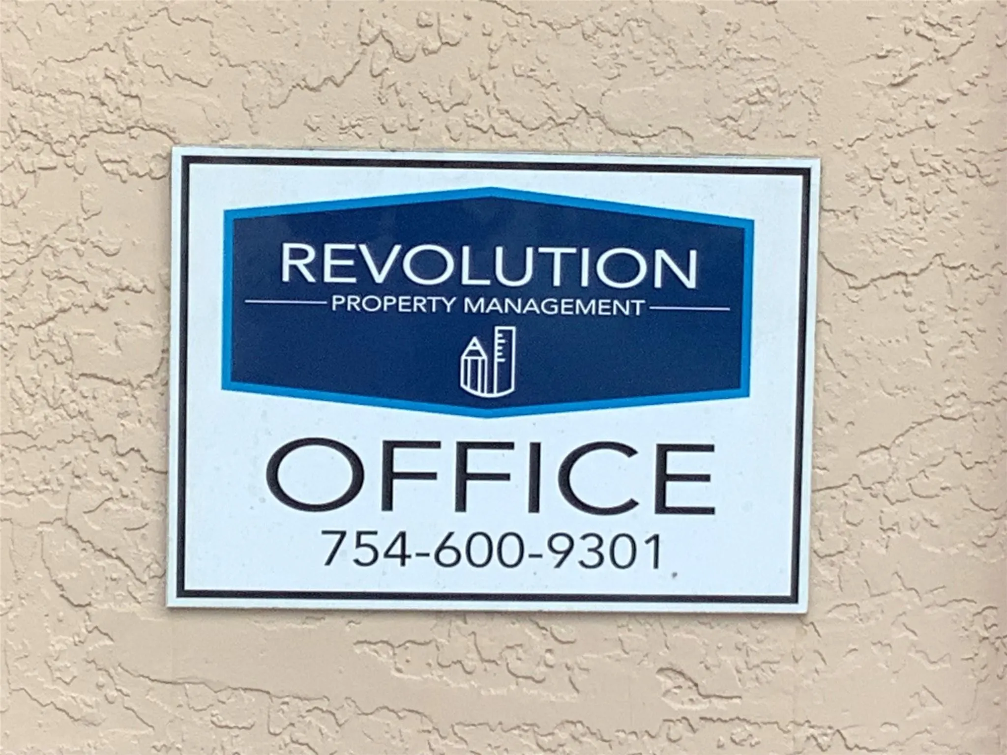 2926 S University Dr, #6104
