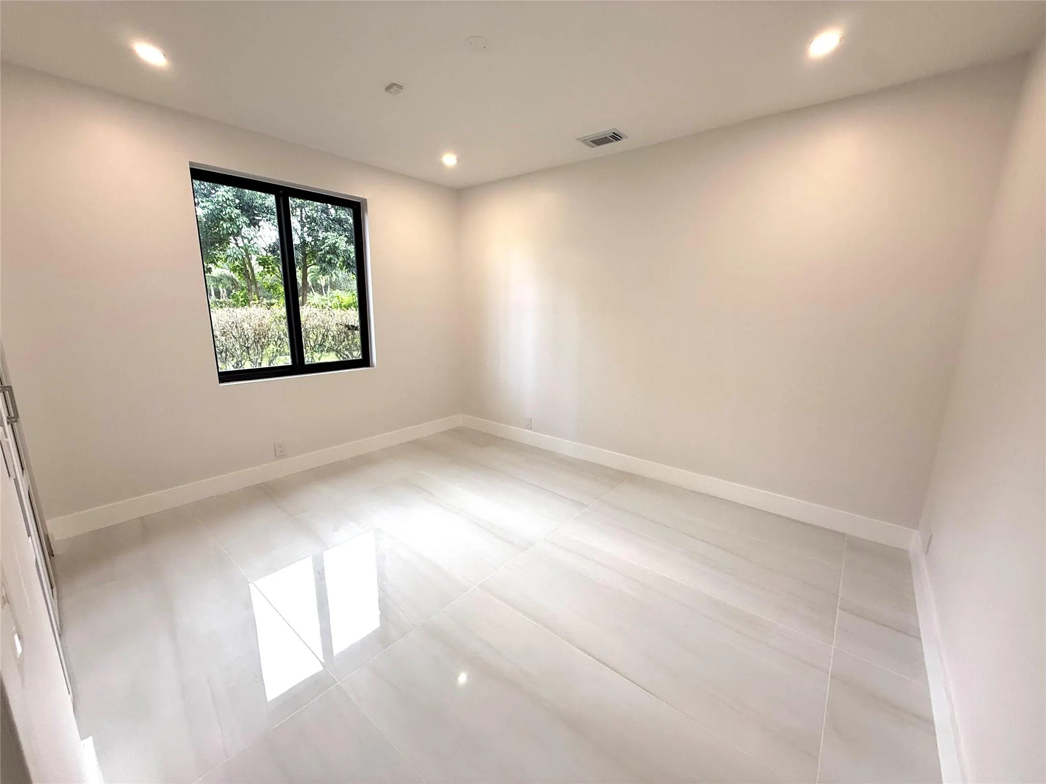 2931 SW 139th Ter
