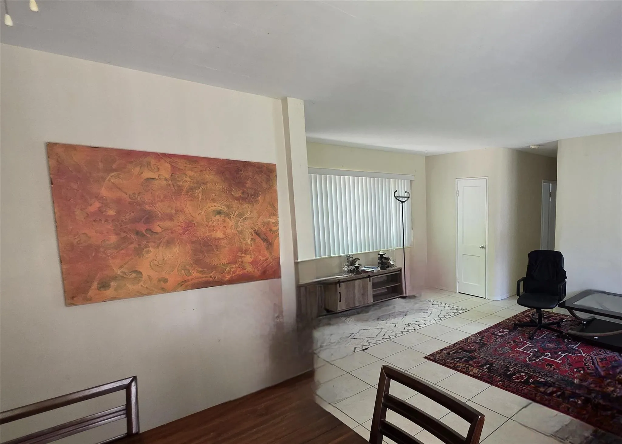 611 Ponce De Leon Dr, #1