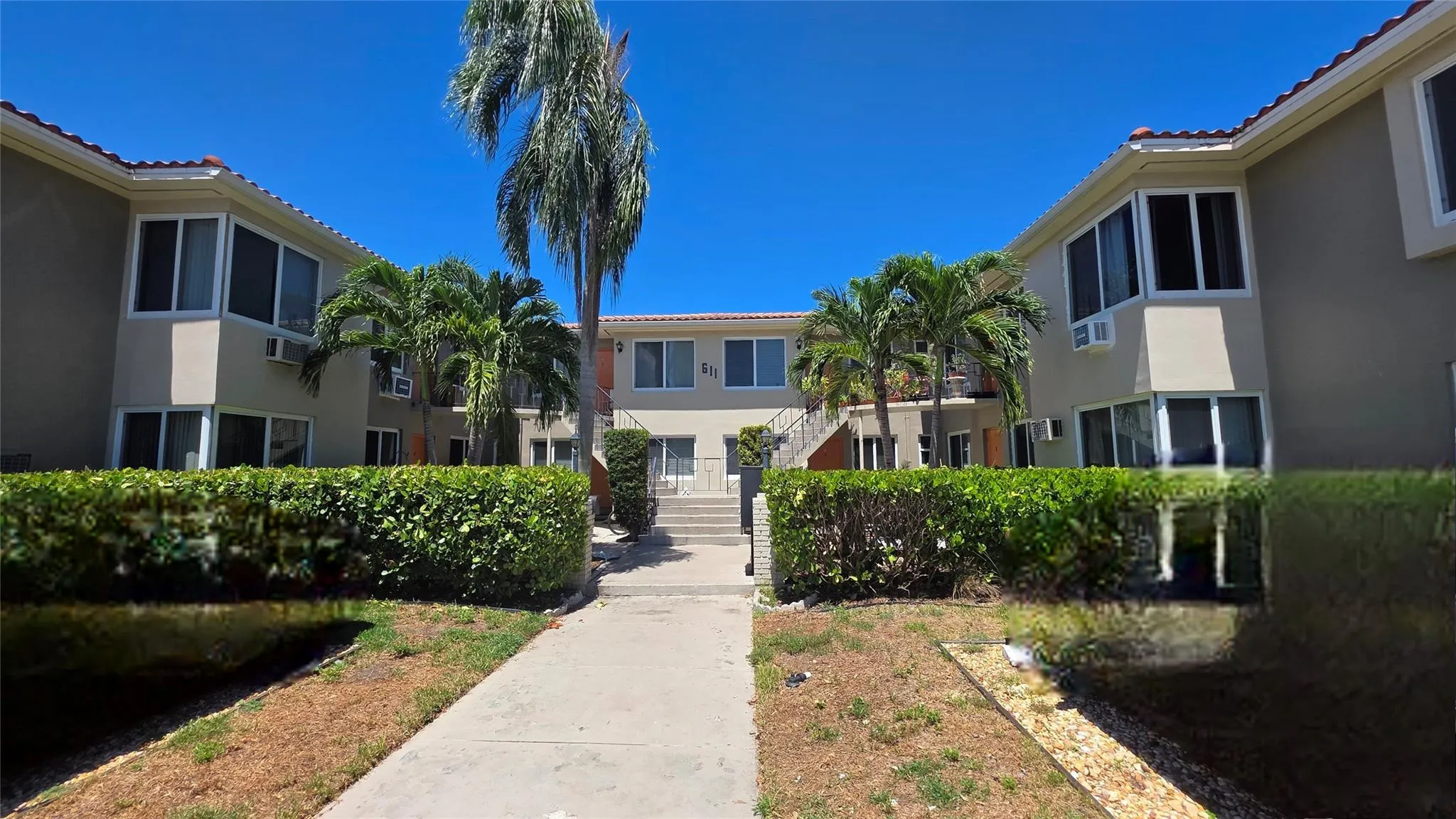 611 Ponce De Leon Dr, #1