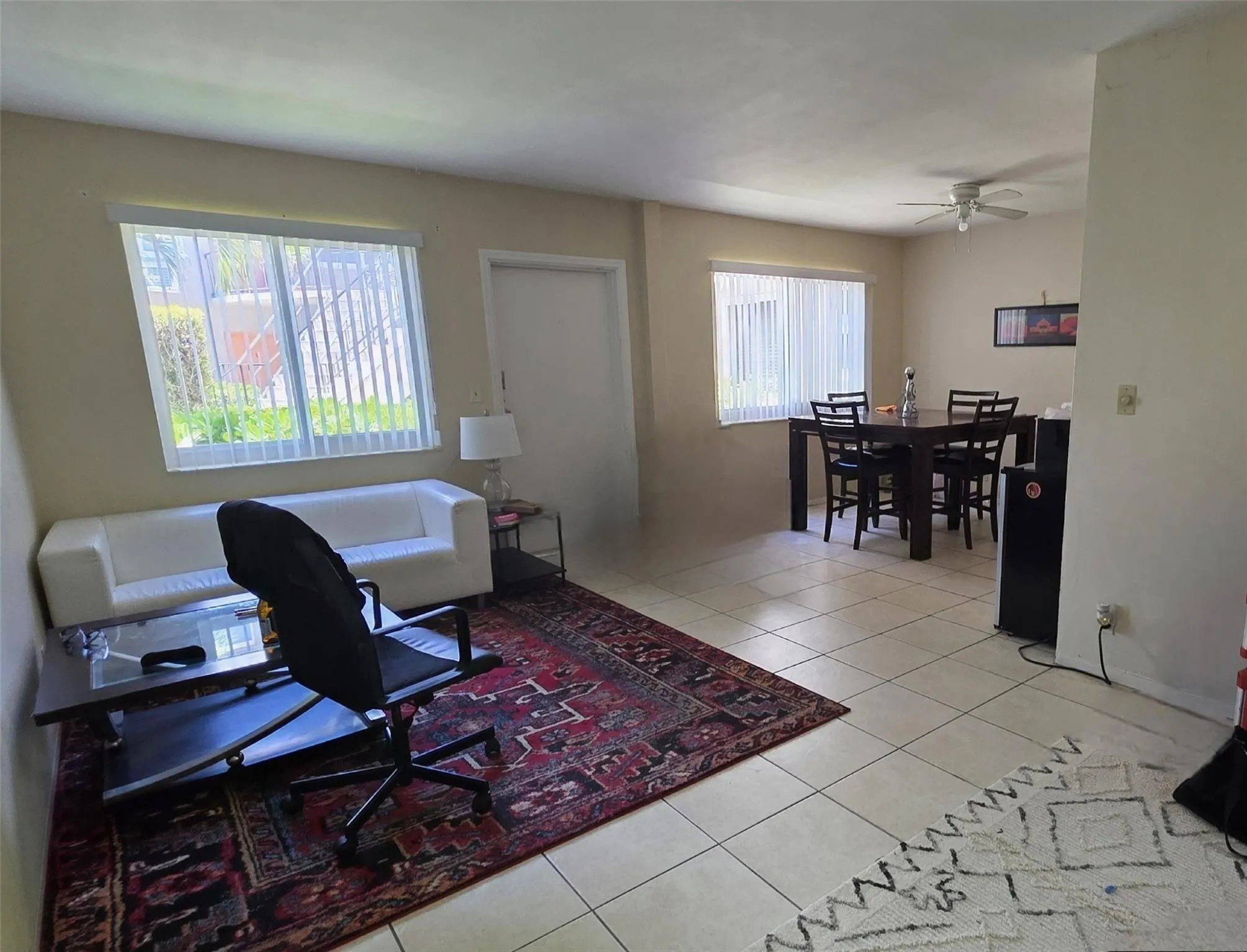 611 Ponce De Leon Dr, #1