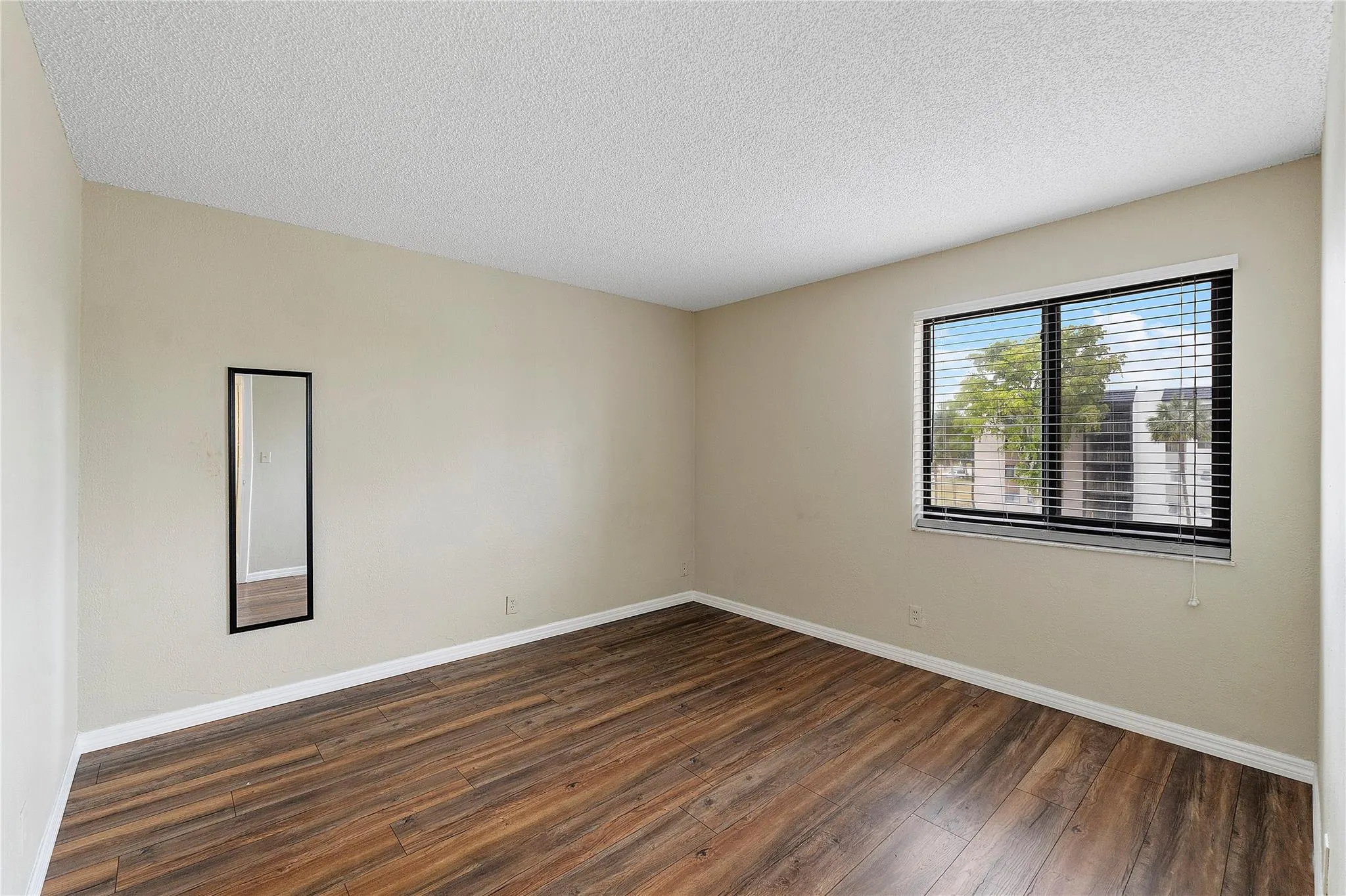 3710 N Pine Island Rd, #314
