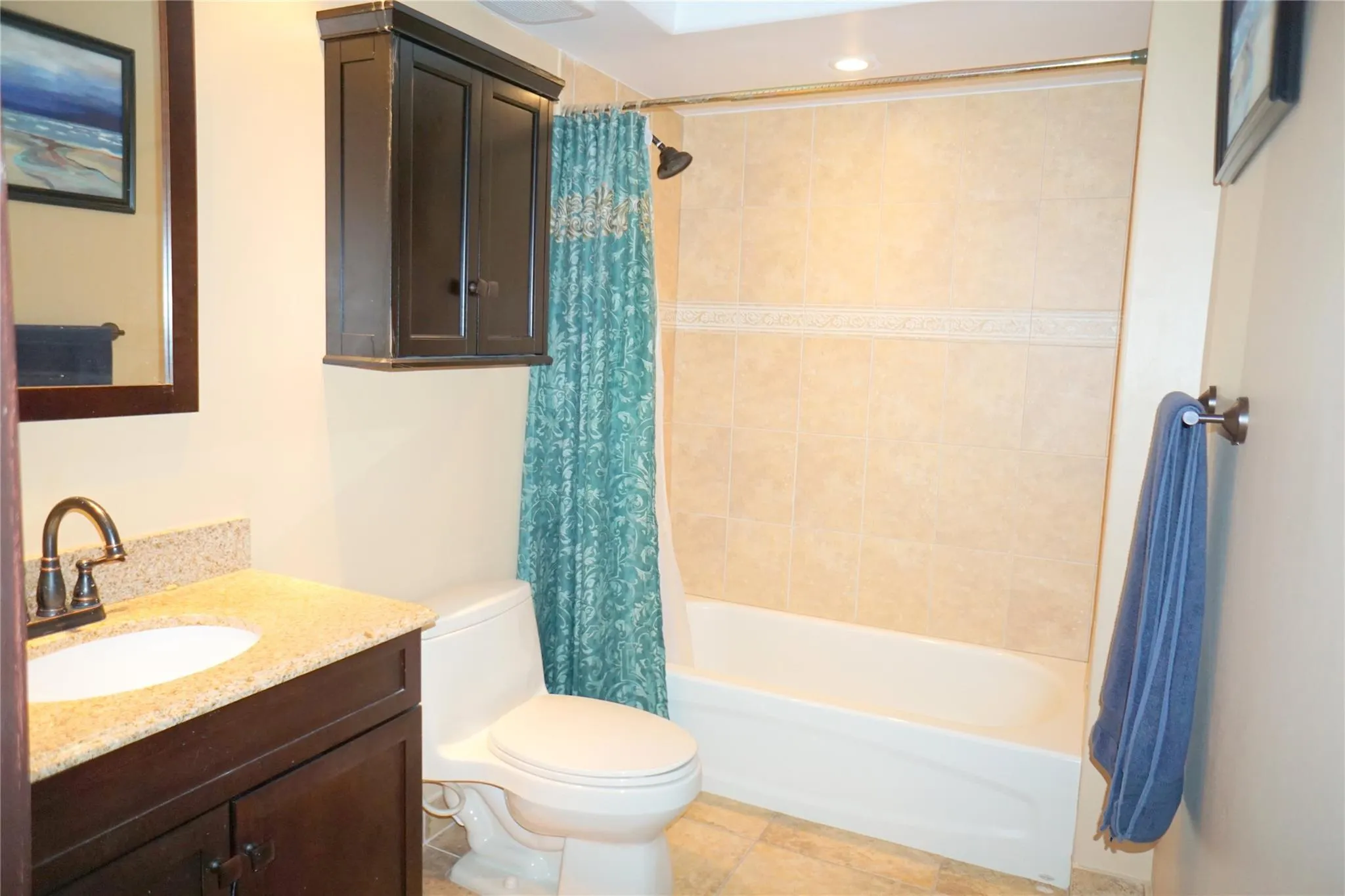 525 N Ocean Blvd, #1025