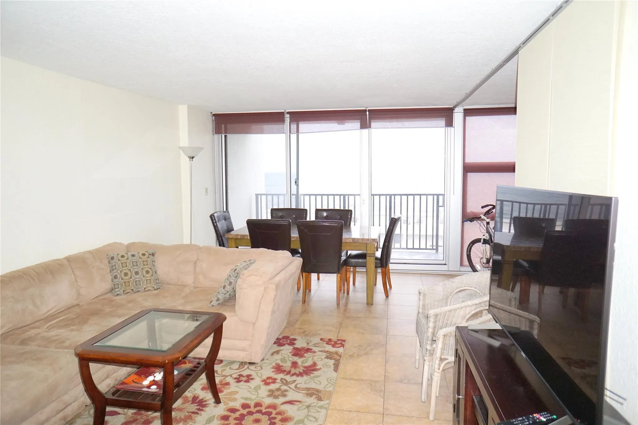 525 N Ocean Blvd, #1025