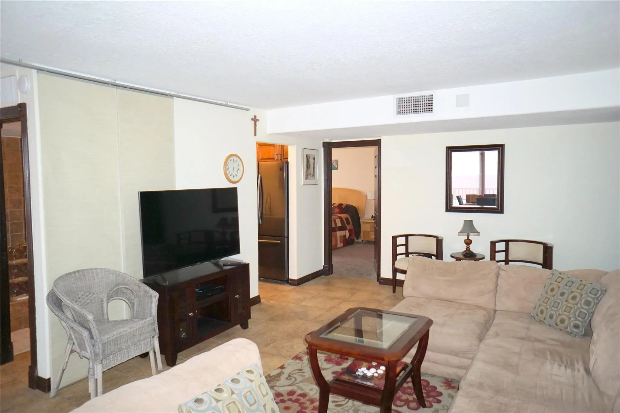 525 N Ocean Blvd, #1025