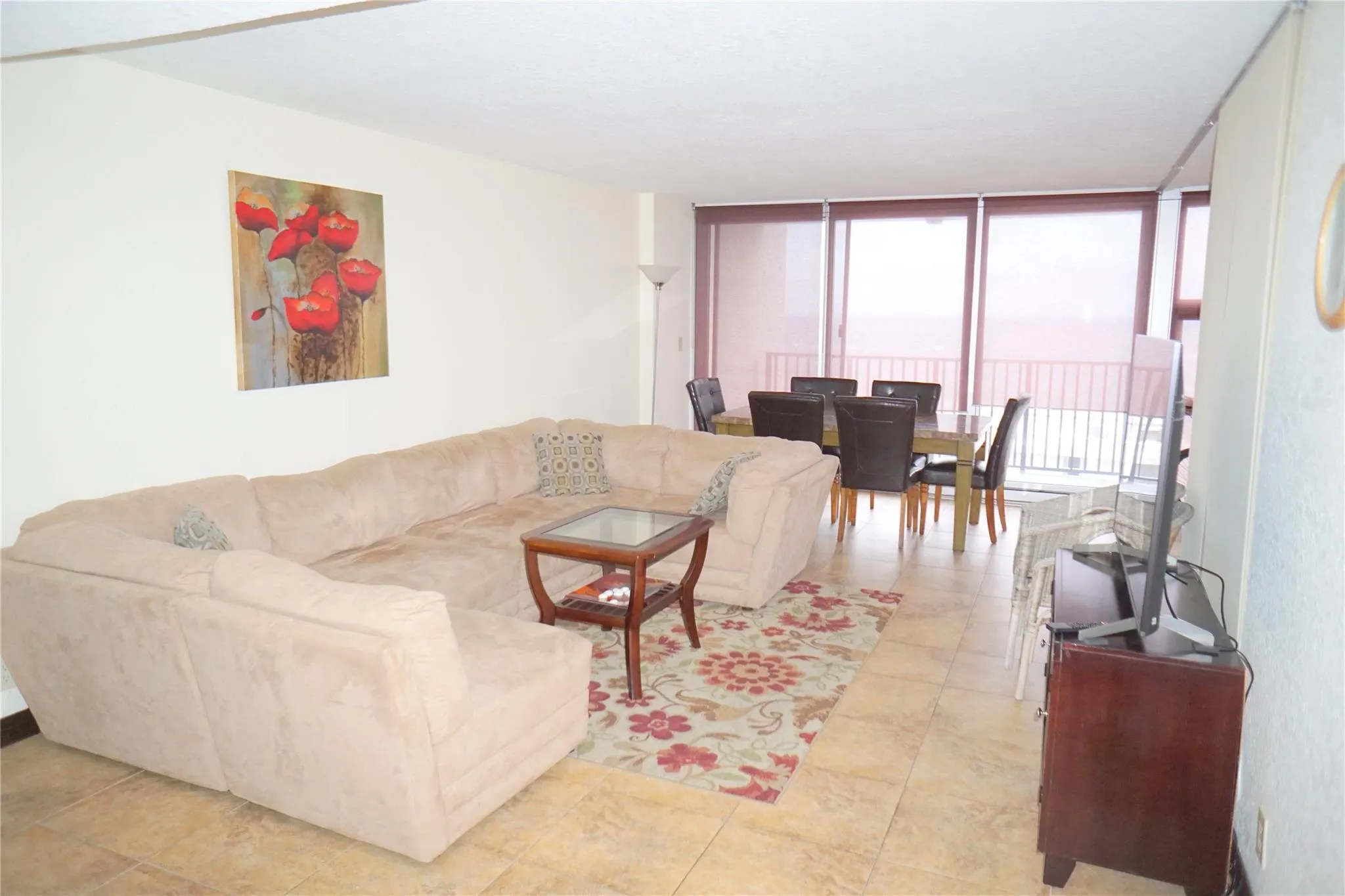 525 N Ocean Blvd, #1025