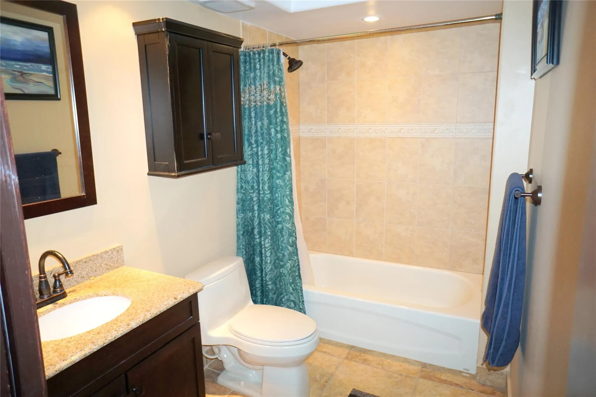 525 N Ocean Blvd, #1025