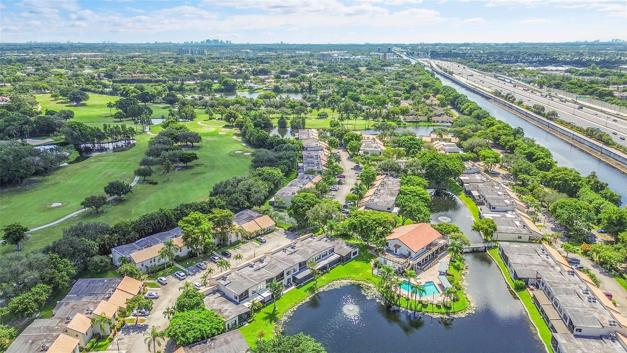 9713 N New River Canal Rd, #301