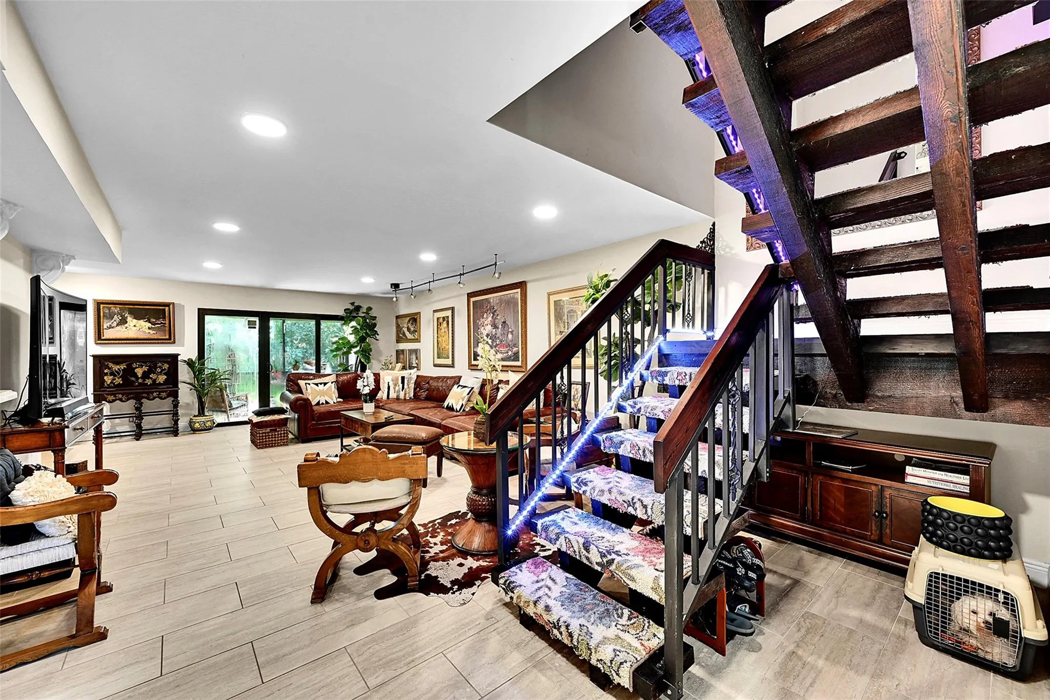 9713 N New River Canal Rd, #301