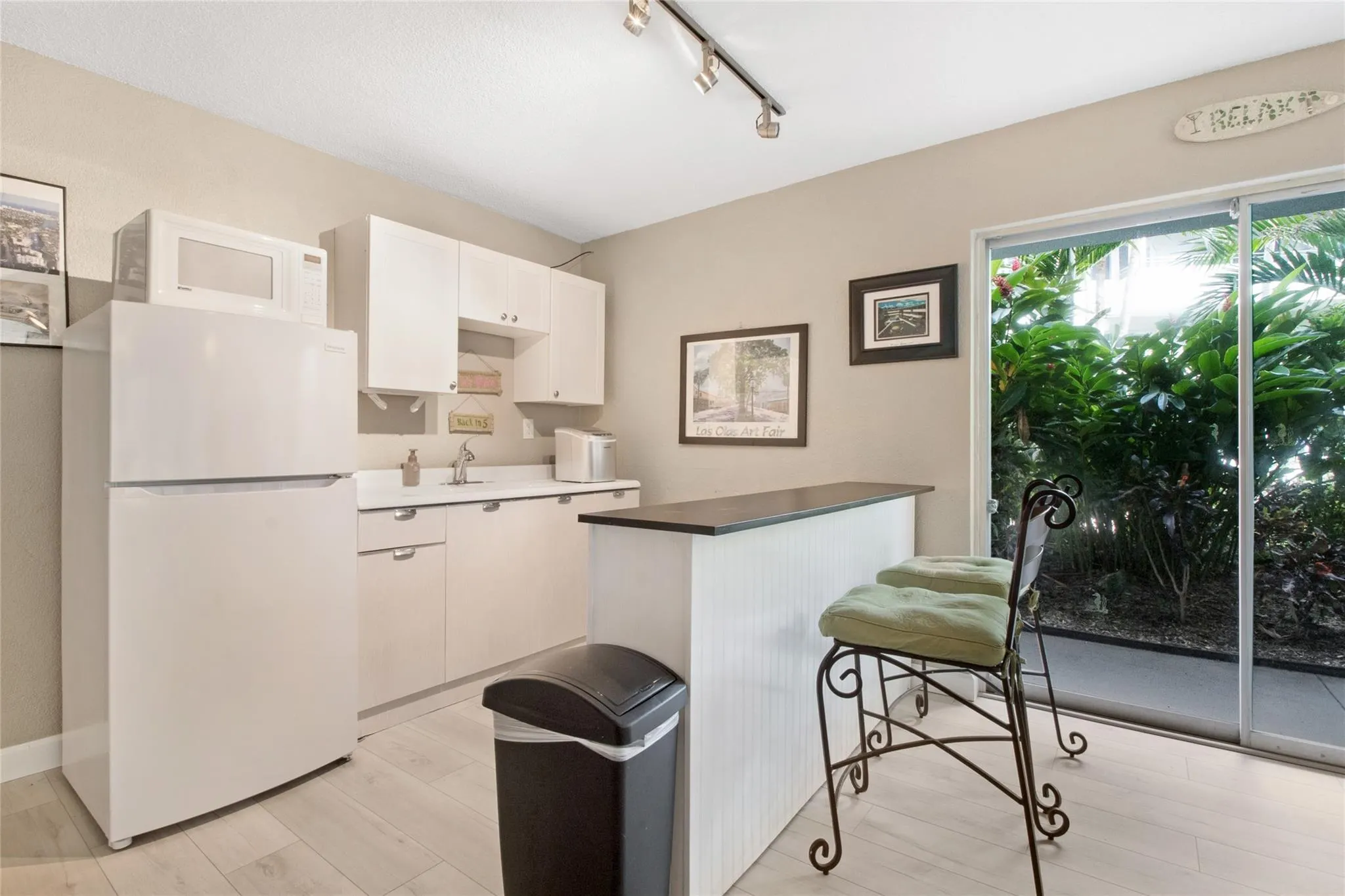 1000 SE 4th St, #127