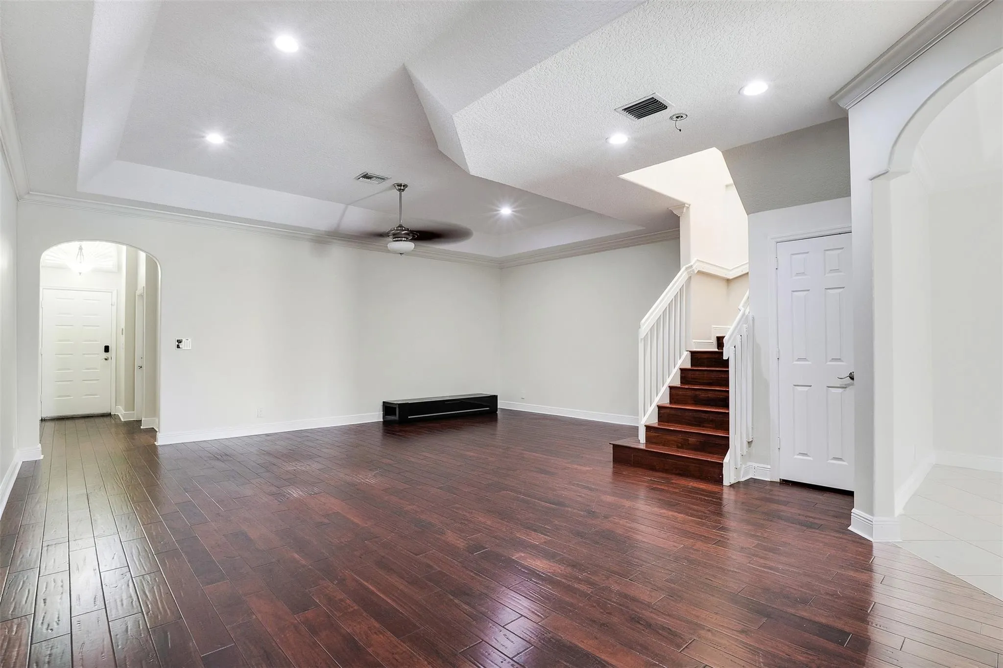 320 NE 7th Ave