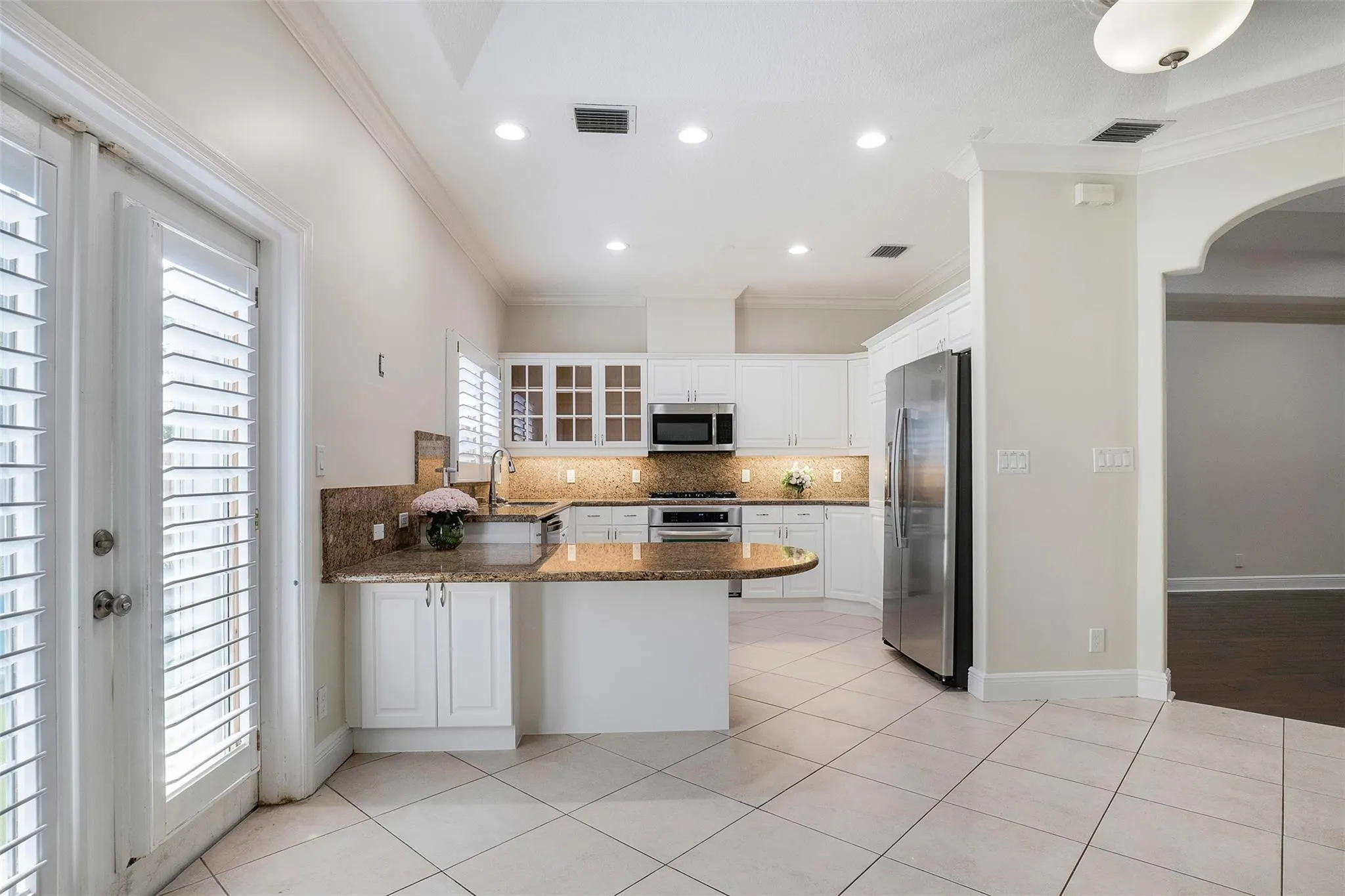 320 NE 7th Ave